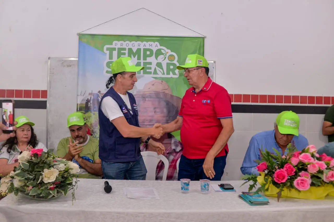 Foto 11 – Agricultores de Codó recebem cartões do Programa Tempo de Semear para fortalecimento da produção rural