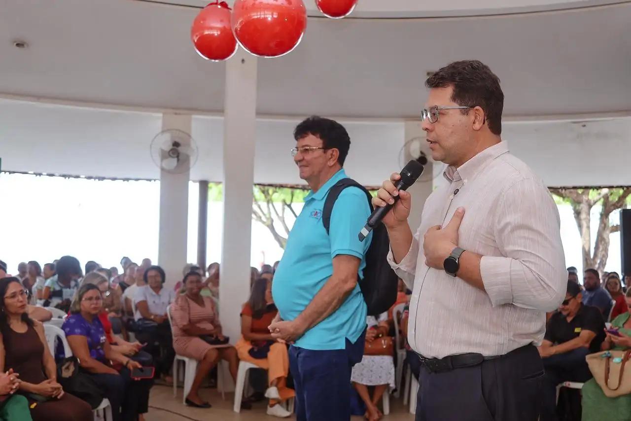Foto 9 – Gestão Chiquinho FC realiza pagamento de quase R$ 7 milhões em indenização de licença-prêmio a professores de Codó