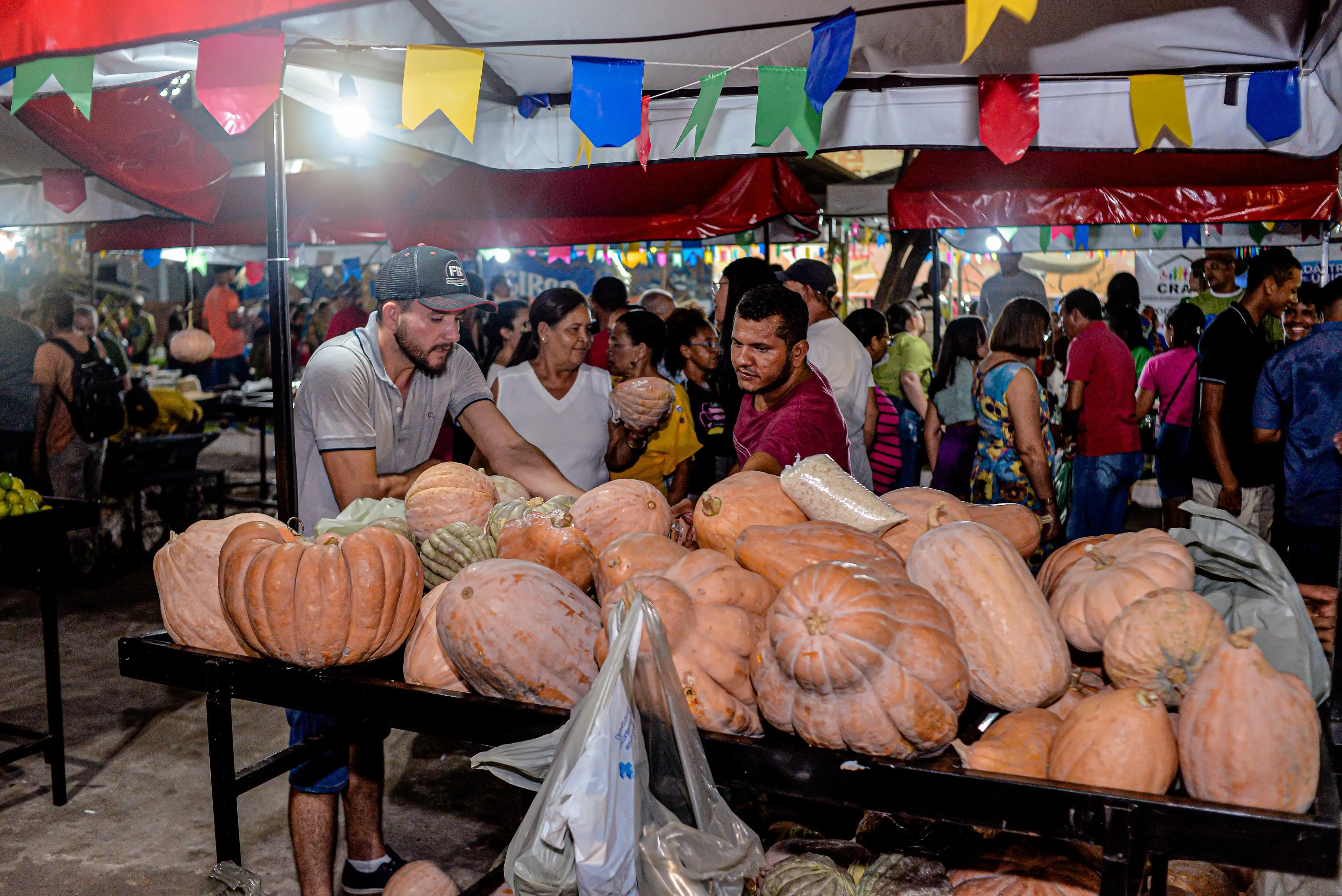 Galeria de imagens - Foto 12 da notícia: Cultura e Empreendedorismo marcaram o fim de semana em Codó na Feira da Agricultura Familiar e Artesanato