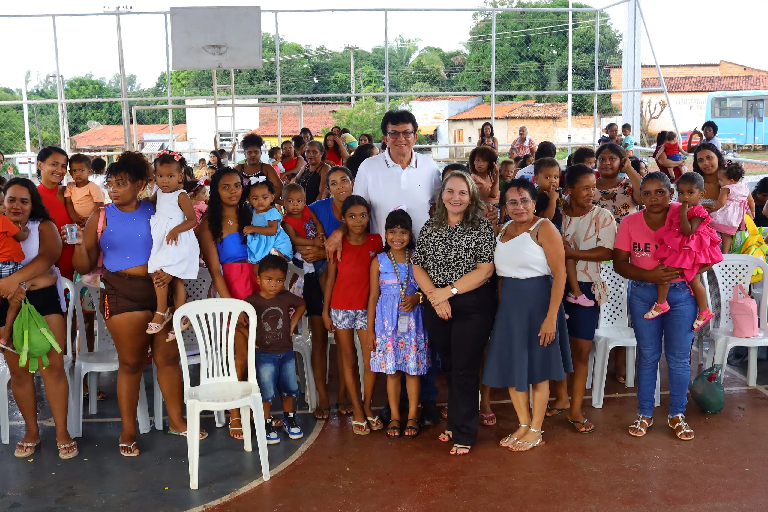 Foto 13 – Primeira menina a receber título de “Bebê Prefeita” marca encerramento da 15ª Semana do Bebê em Codó