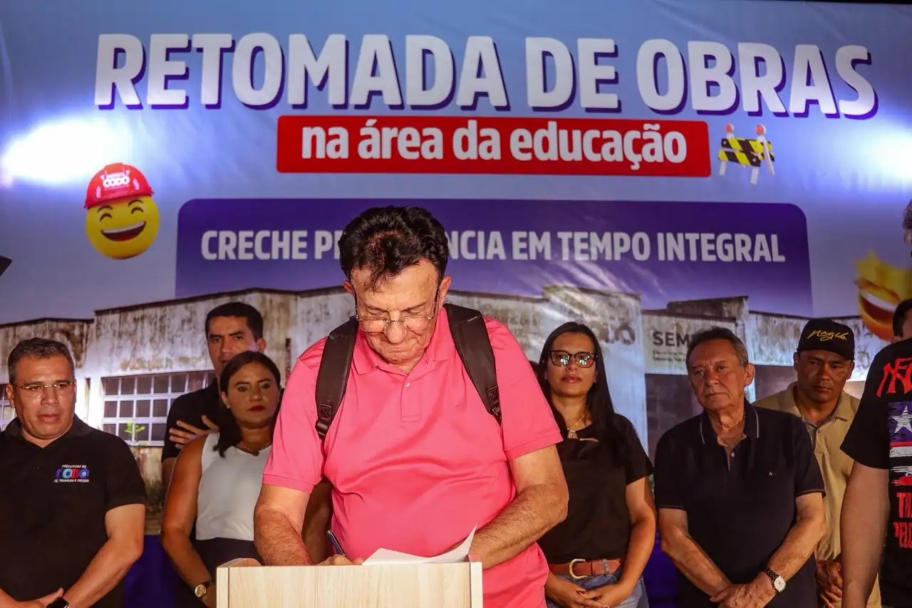 Foto 4 – Prefeitura de Codó assina ordem de serviço para retomada da Creche Proinfância em tempo integral no Bairro São Francisco