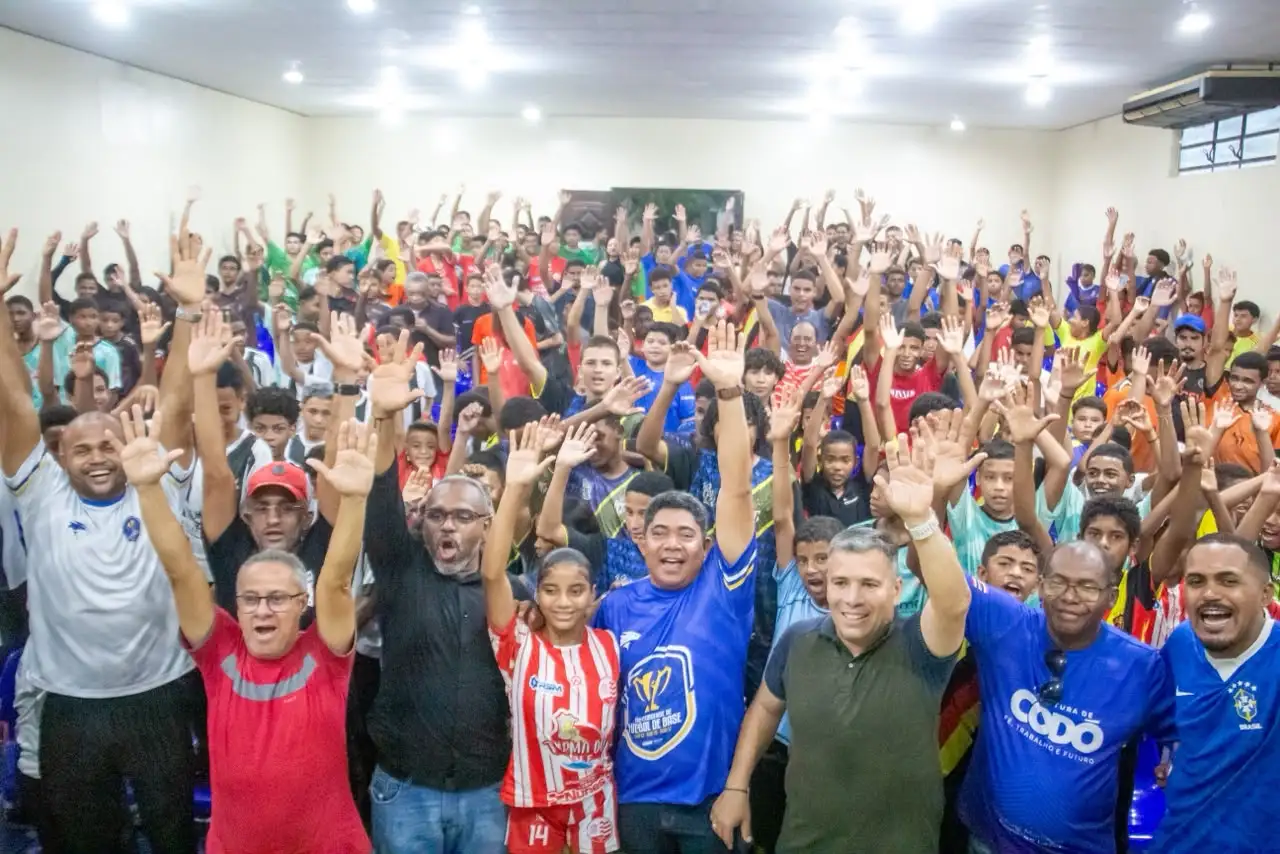 Foto 1 – Prefeitura de Codó amplia incentivo ao esporte com lançamento da I Taça Codoense de Futebol de Base