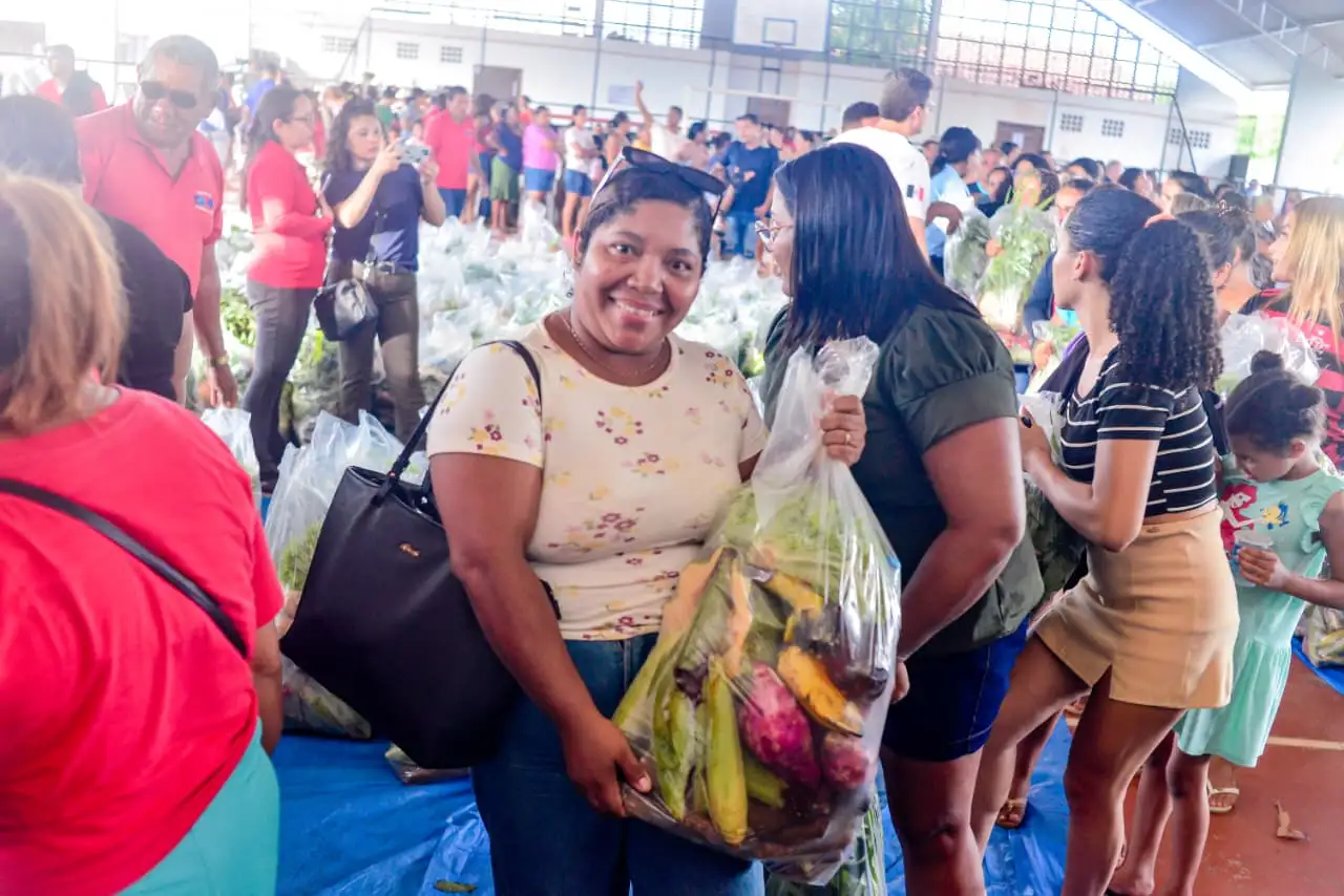Foto 6 – Programa de Aquisição de Alimentos beneficia agricultores e famílias com entrega de 20 toneladas de alimentos em Codó
