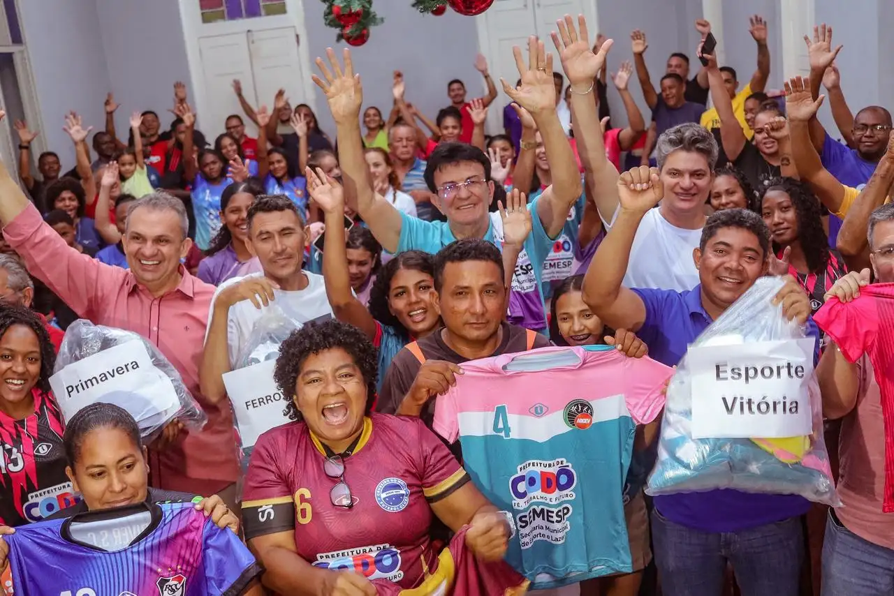 Galeria de imagens - Foto 1 da notícia: Prefeitura de Codó lança Copa Feminina de Futebol Society e fortalece incentivo ao esporte feminino