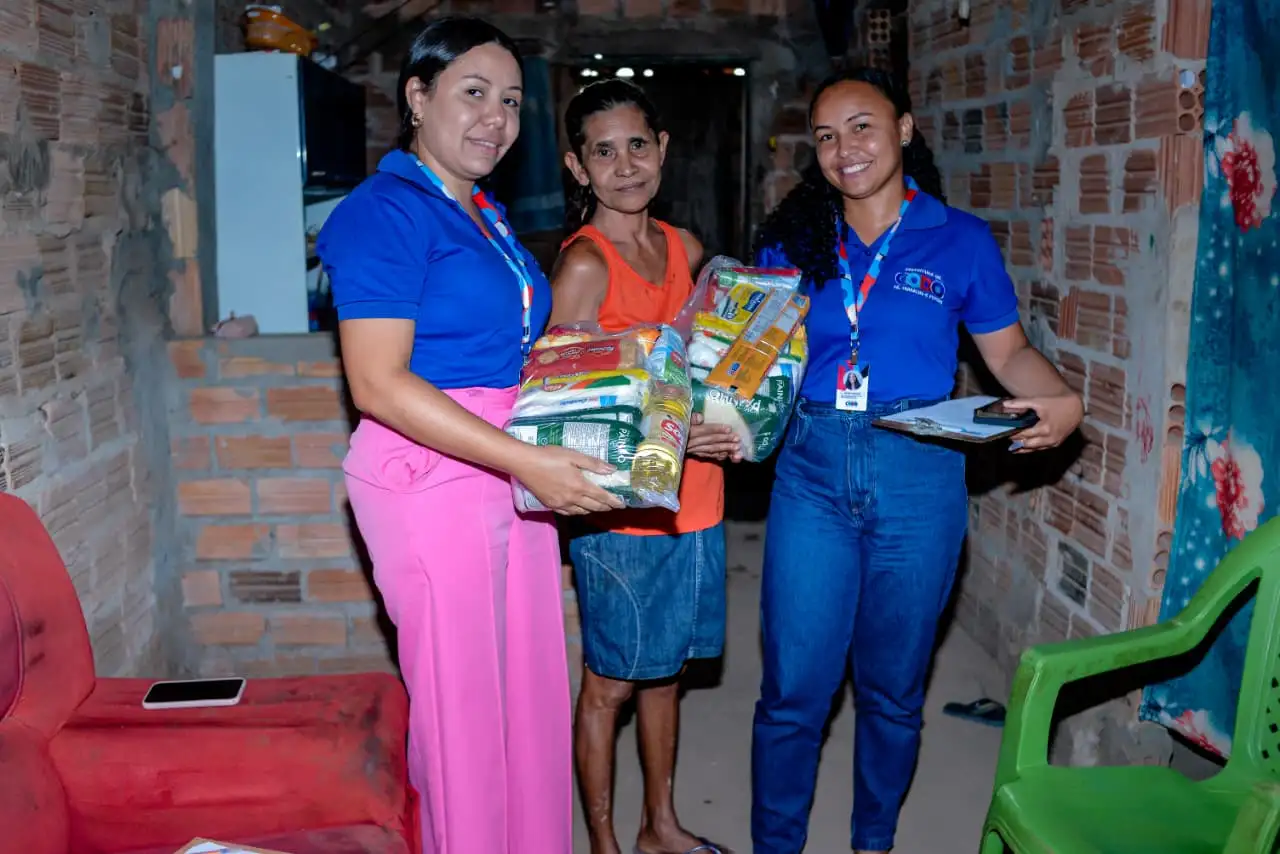 Foto 3 – Prefeitura de Codó entrega cestas básicas para famílias da Trizidela atingidas por alagamento causado pelas chuvas