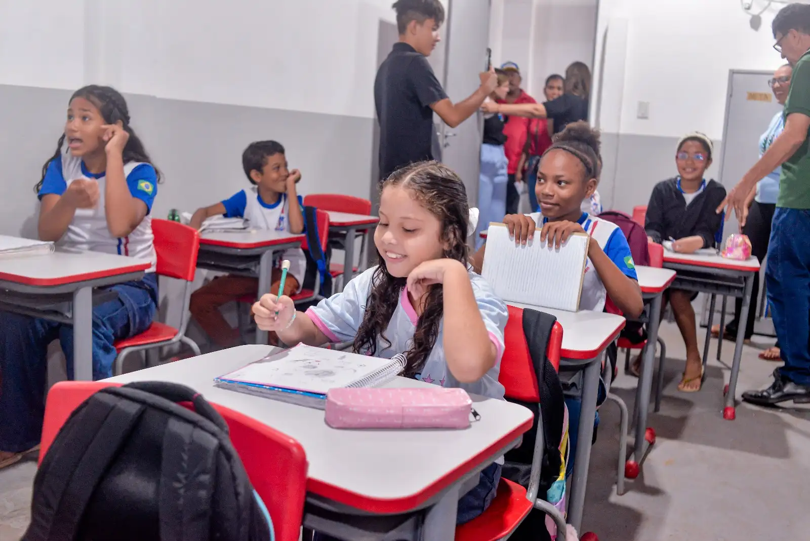 Foto 5 – Escola Comunitária do Codó Novo é entregue totalmente reformada e beneficia mais de 300 alunos