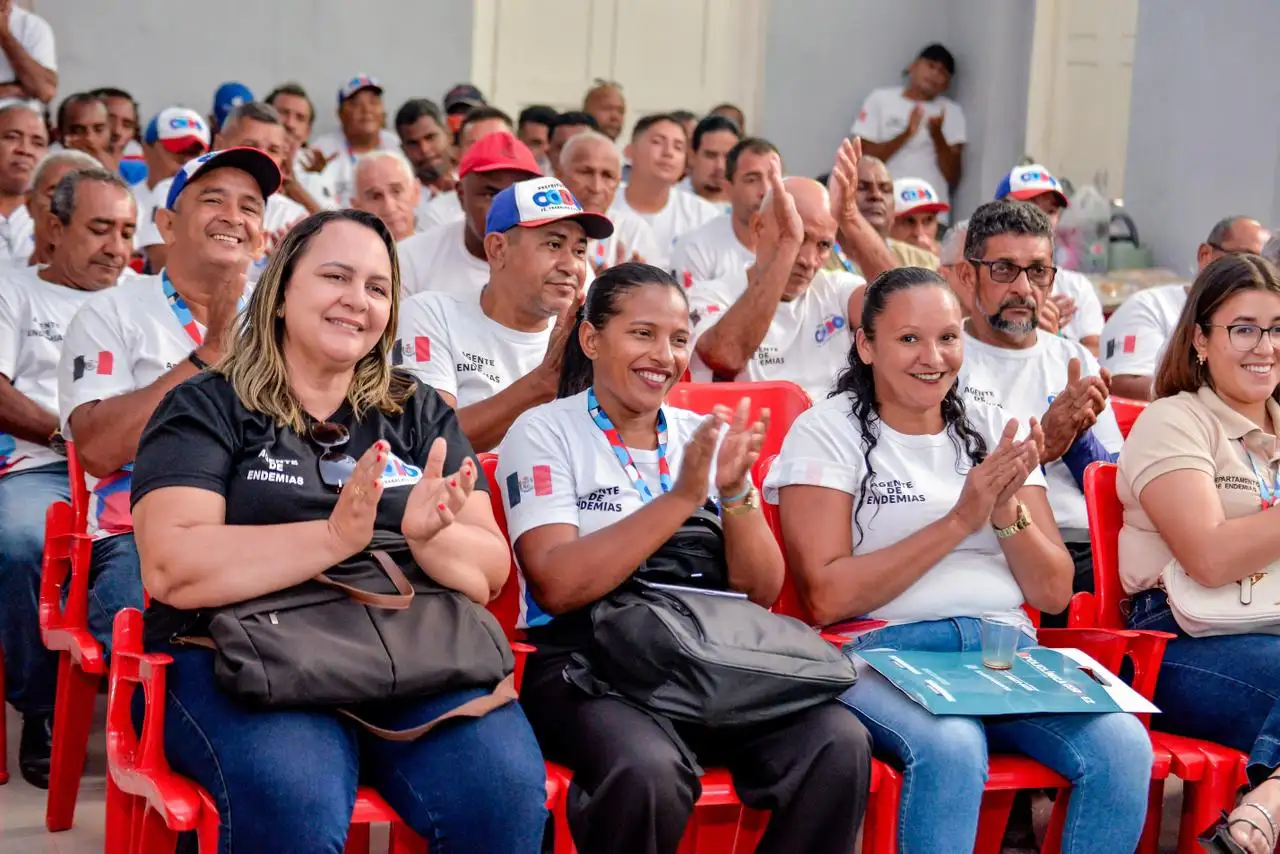 Foto 3 – Novos fardamentos garantem mais segurança e identificação a Agentes de Combate às Endemias em Codó