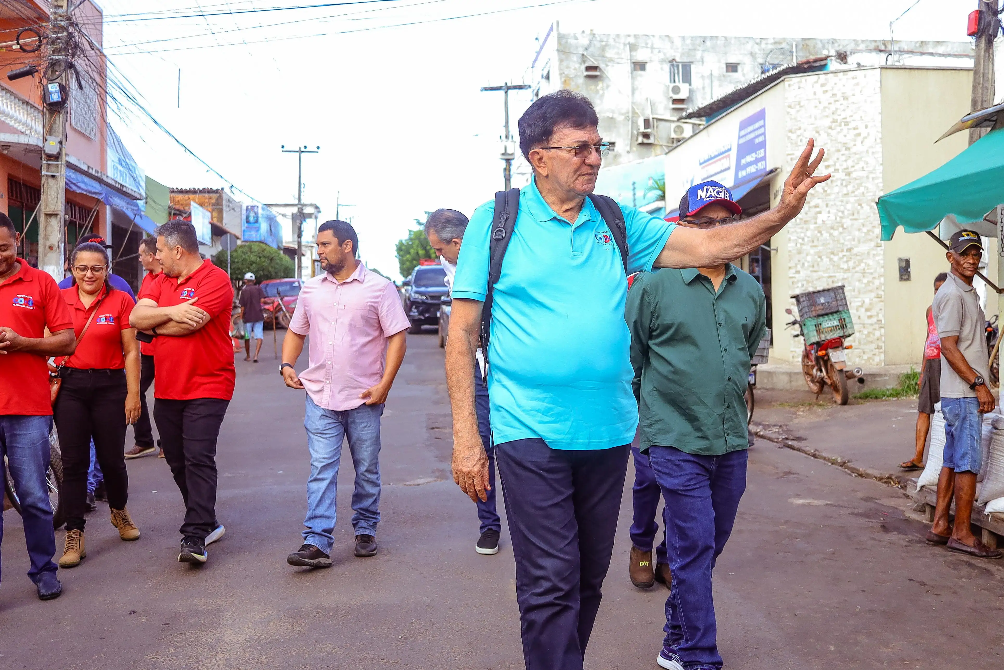 Galeria de imagens - Foto 9 da notícia: Prefeito Chiquinho FC visita Mercado Central de Codó para identificar problemas estruturais e providenciar melhorias