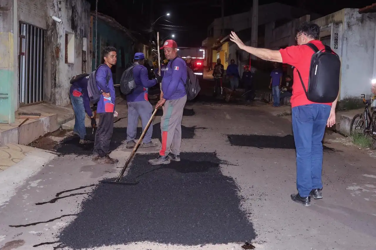 Galeria de imagens - Foto 9 da notícia: Prefeitura de Codó intensifica Operação Tapa-Buracos para recuperação de ruas do município