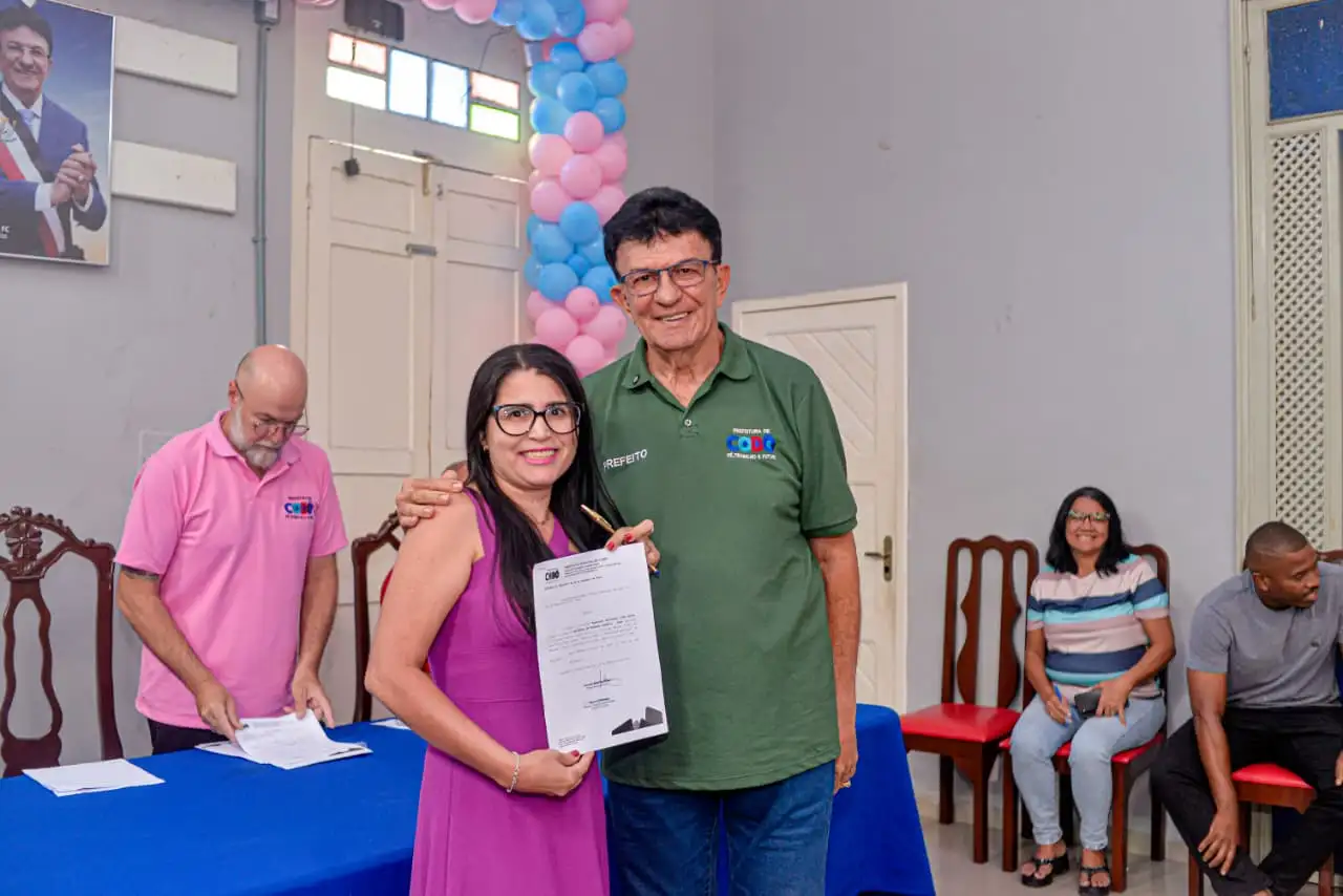 Foto 13 – Após concurso de 2020, 16 educadores são efetivados na rede municipal de Codó