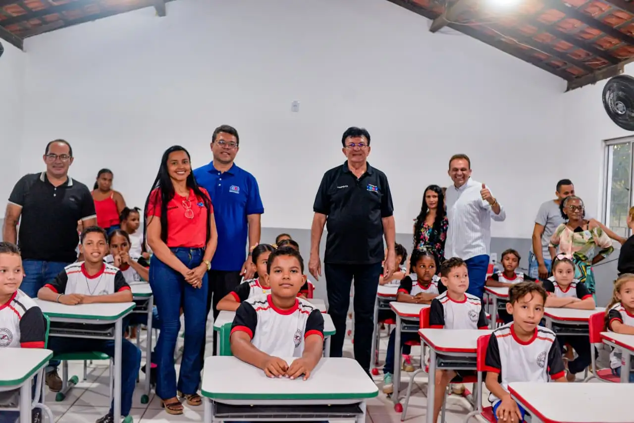 Galeria de imagens - Foto 18 da notícia: Reinauguração da Escola Moisés Alves dos Reis marca novo capítulo da educação na Zona Rural de Codó