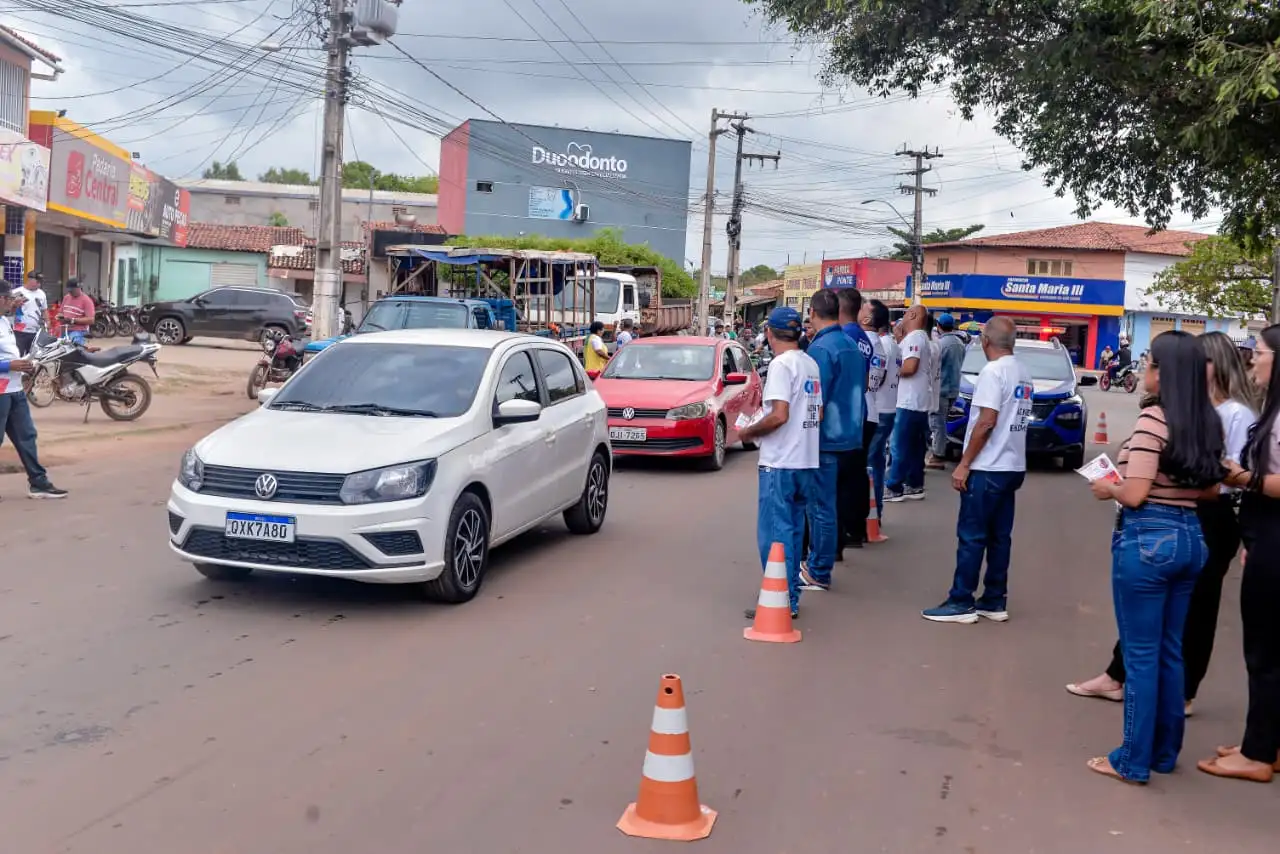 Foto 3 – Codó intensifica ações de prevenção e realiza blitz educativa contra o Aedes aegypti no bairro Santo Antônio