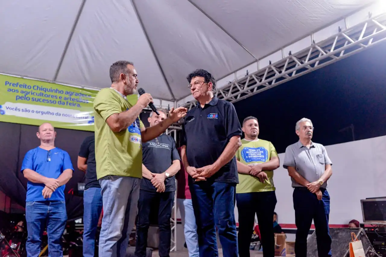 Galeria de imagens - Foto 4 da notícia: Prefeitura de Codó valoriza produtores e artesãos locais em mais uma edição da Feira da Agricultura Familiar