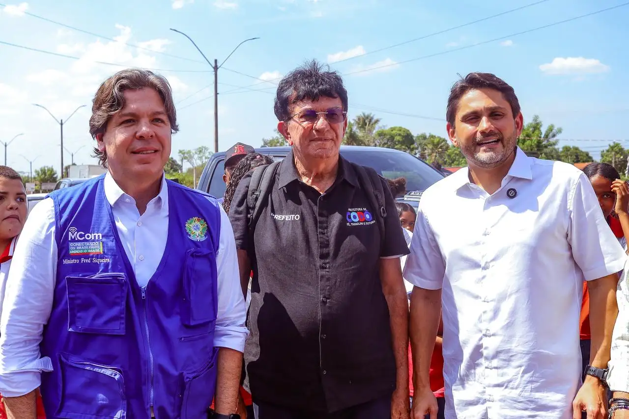 Galeria de imagens - Foto 8 da notícia: Ministério das Comunicações reforça inclusão digital em Codó com entregas que promovem avanços tecnológicos na educação