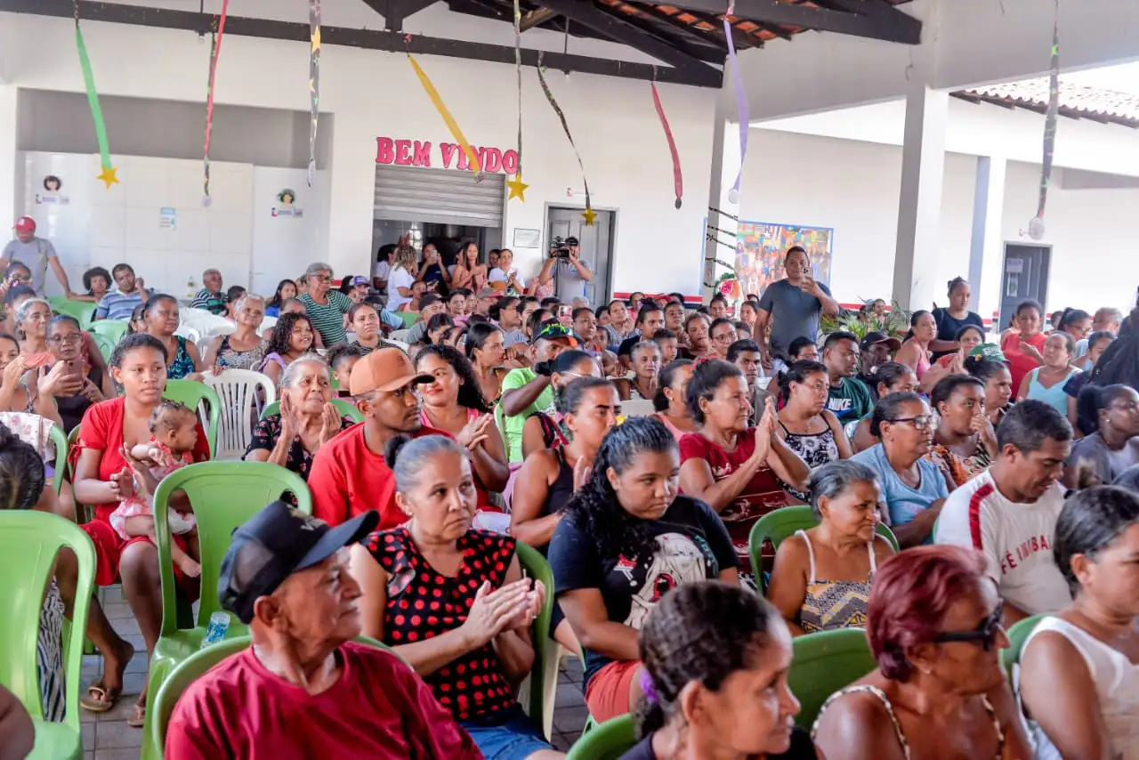 Foto 6 – Prefeitura de Codó beneficia famílias do Codó Novo com 600 Cestas Verdes de produtos da agricultura familiar