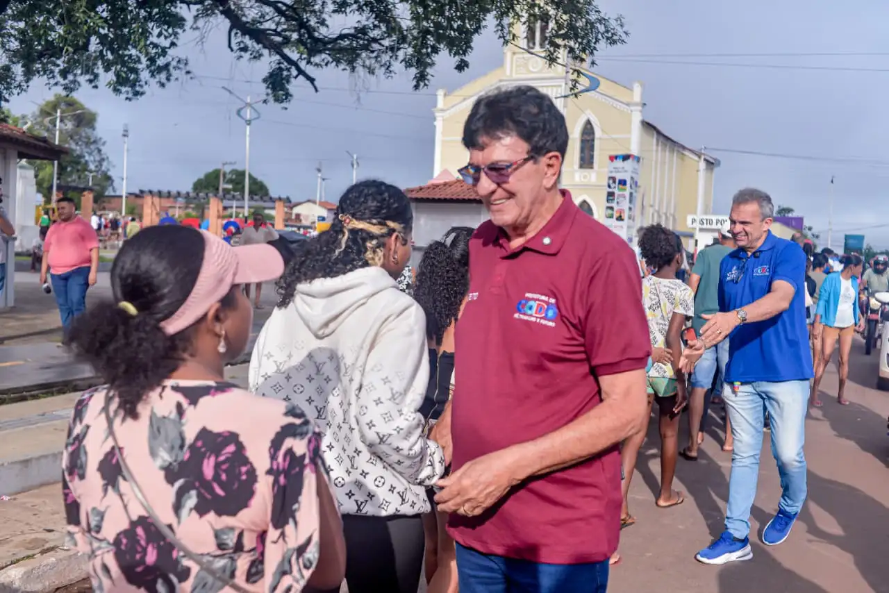Galeria de imagens - Foto 7 da notícia: Prefeitura de Codó distribui 60 toneladas de peixe e beneficia milhares de famílias na Semana Santa