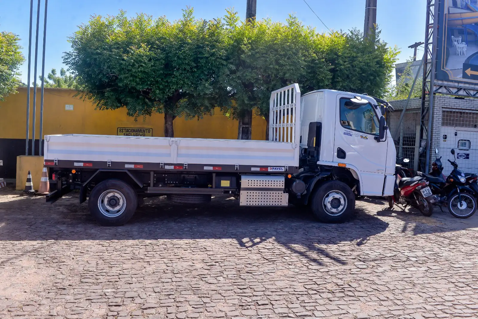 Foto 7 – Prefeitura de Codó reforça serviços públicos com inaugurações do Centro de Imagem, novo CRAS e entrega de equipamentos