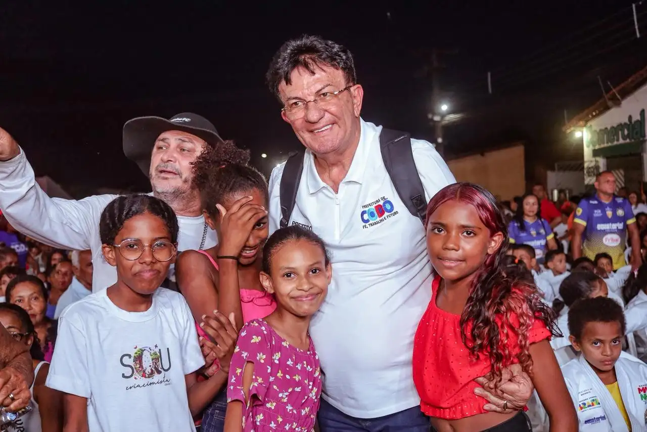 Galeria de imagens - Foto 14 da notícia: Prefeitura de Codó inaugura Ginásio Poliesportivo Rosalina Zaidan fortalecendo a educação, esporte e comunidade