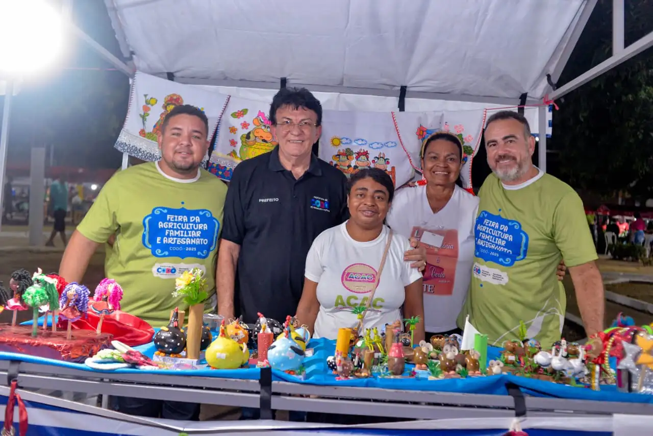 Galeria de imagens - Foto 1 da notícia: Prefeitura de Codó valoriza produtores e artesãos locais em mais uma edição da Feira da Agricultura Familiar