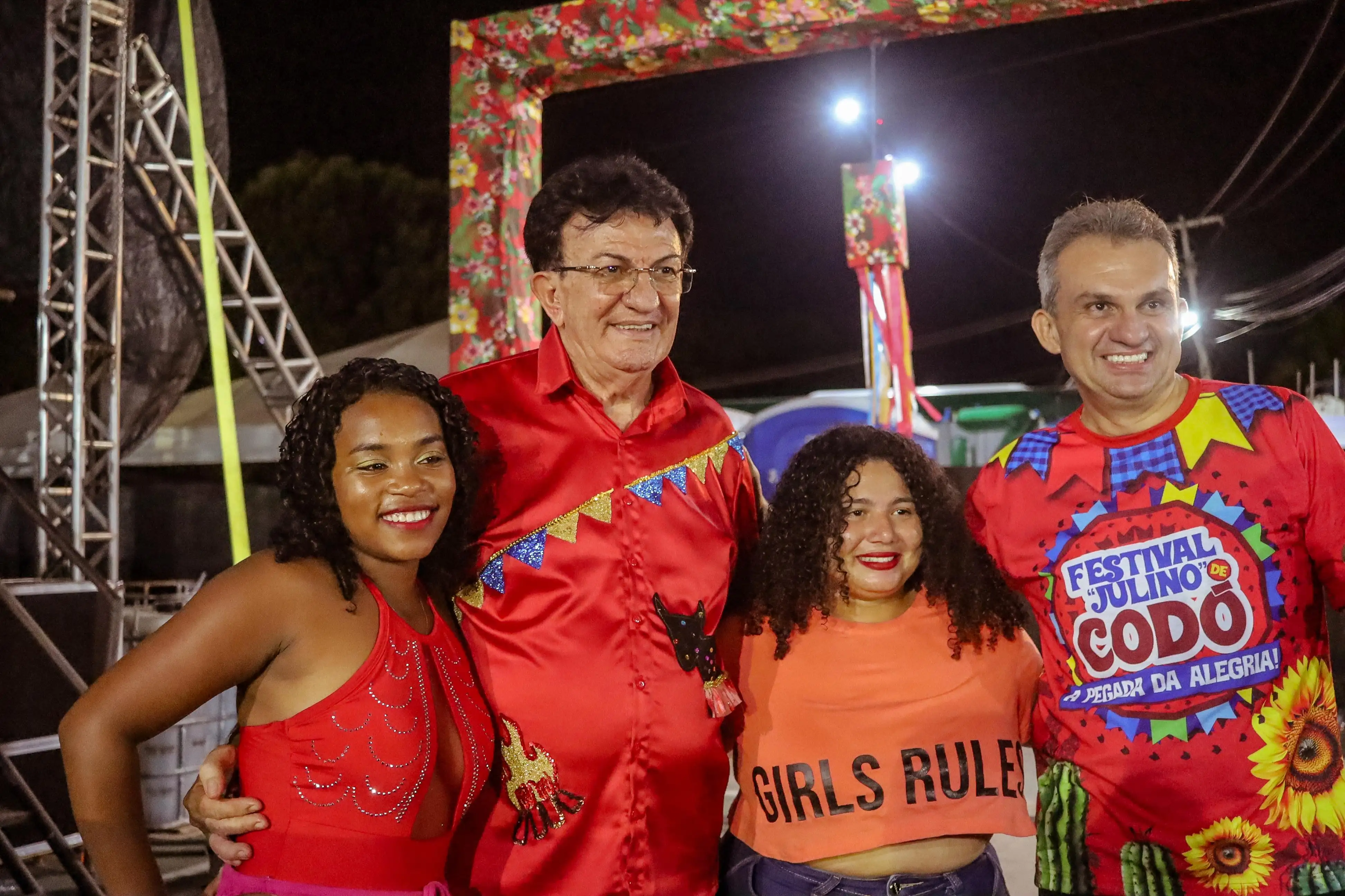 Foto 7 – Tradição, alegria e muito forró marcam a abertura do Festival Julino de Codó