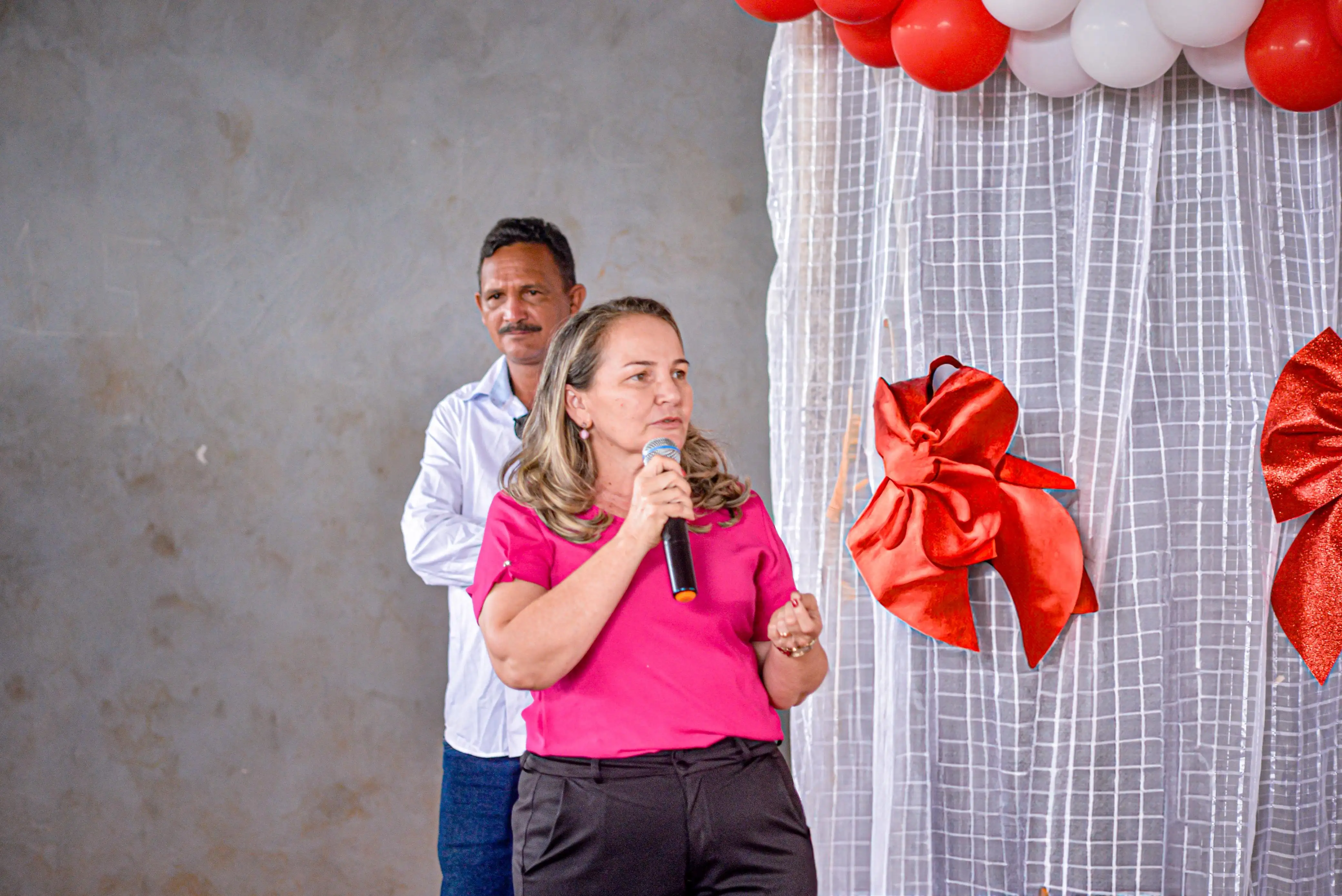 Foto 21 – Prefeito Chiquinho FC anuncia pacote de obras em Cajazeiras durante comemoração do Dia das Mães
