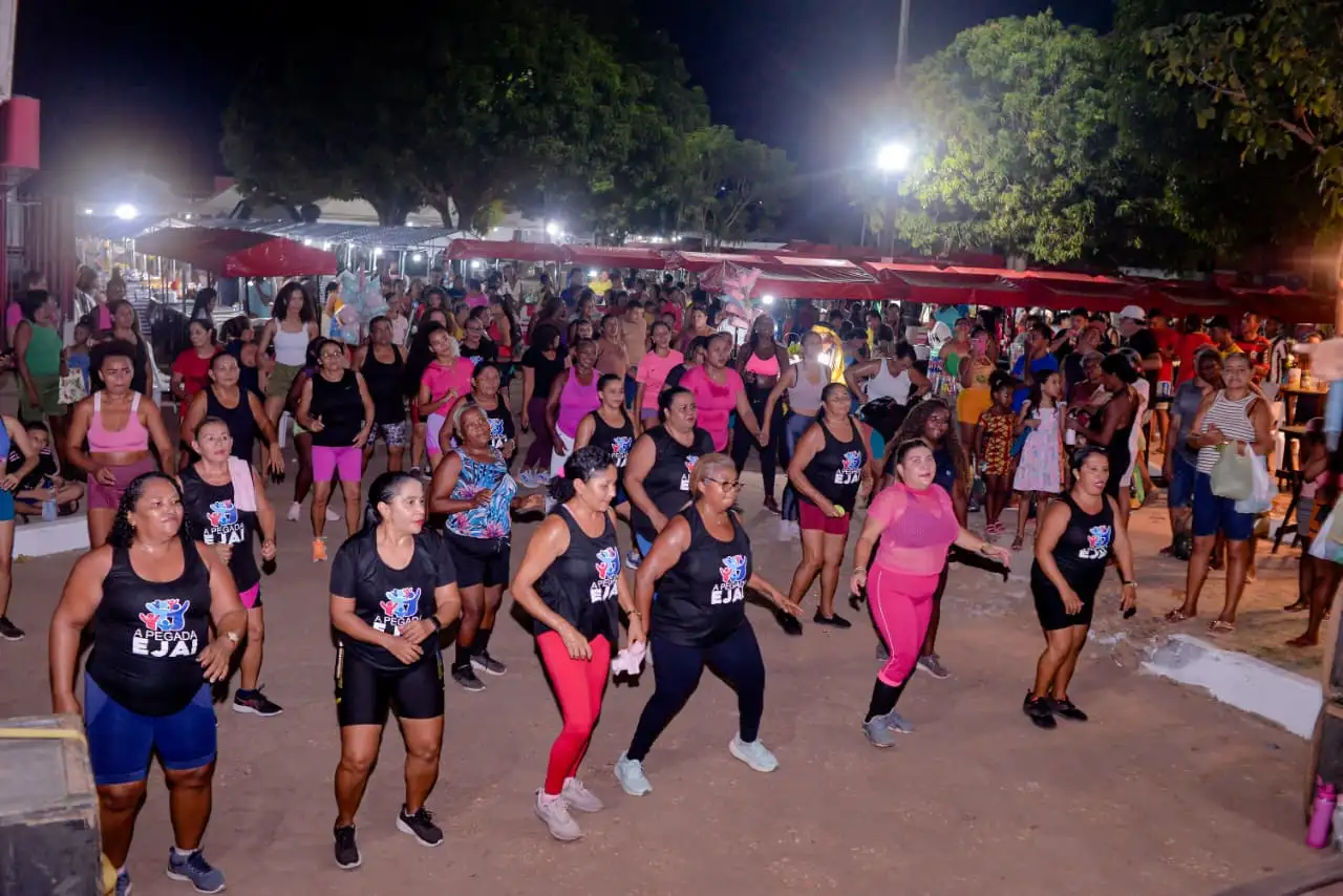 Galeria de imagens - Foto 8 da notícia: Prefeitura de Codó valoriza produtores e artesãos locais em mais uma edição da Feira da Agricultura Familiar
