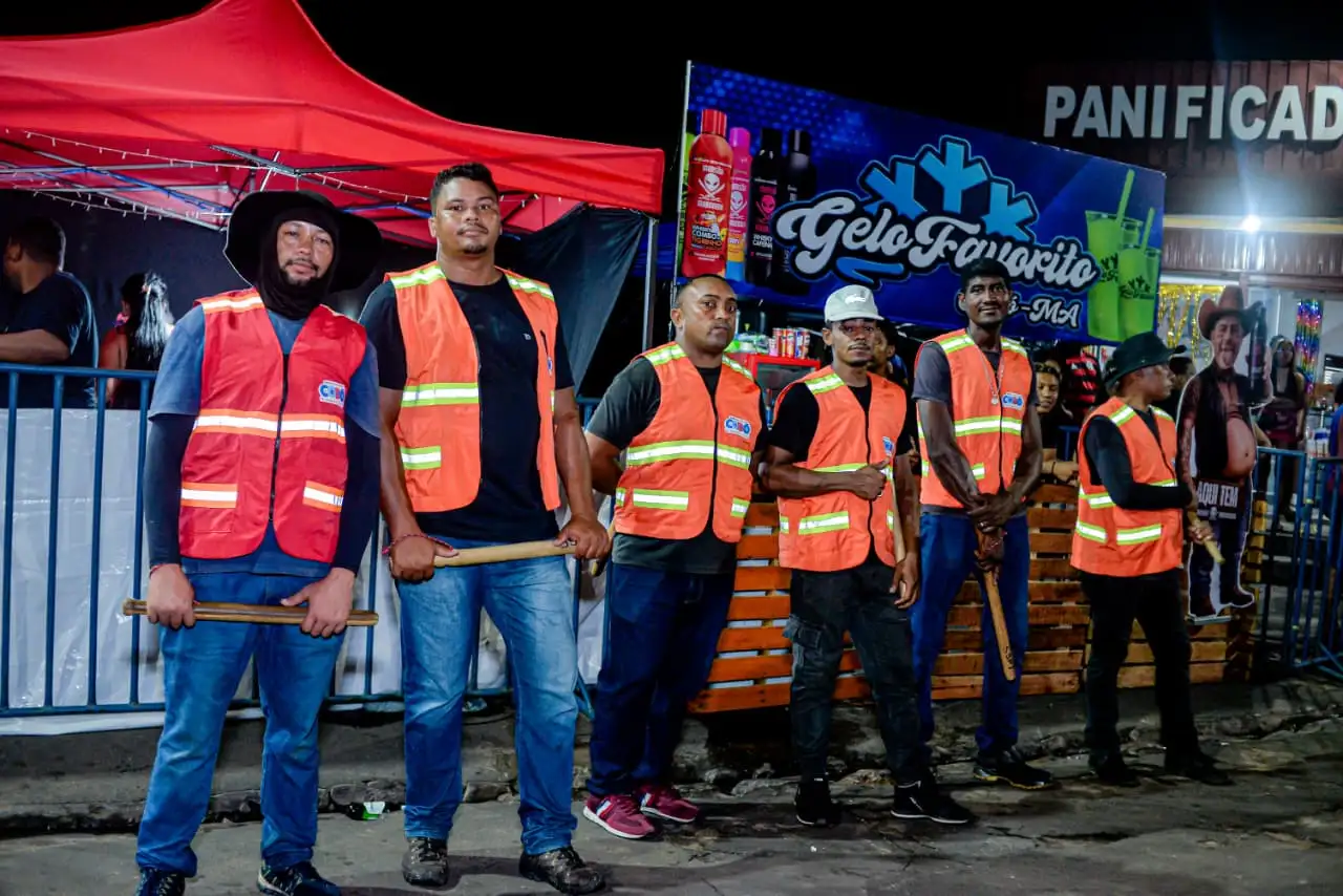 Galeria de imagens - Foto 4 da notícia: Abertura do Carnaval de Codó reúne multidão e dá início à “Folia, Cultura e Paixão” 2026