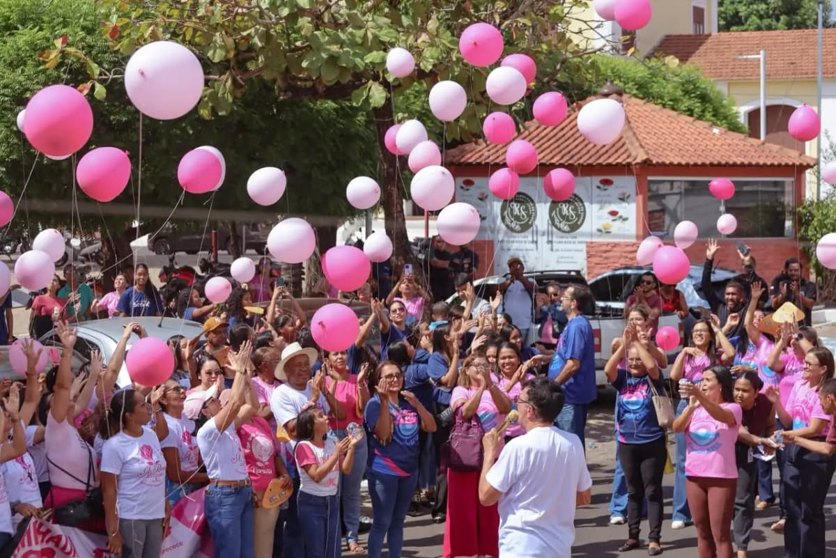Foto 2 – Caminhada Rosa reúne mulheres em Codó e reforça a importância da prevenção ao câncer de mama