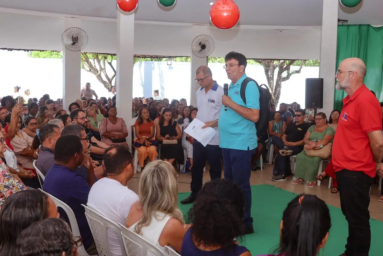 Foto 5 – Gestão Chiquinho FC realiza pagamento de quase R$ 7 milhões em indenização de licença-prêmio a professores de Codó
