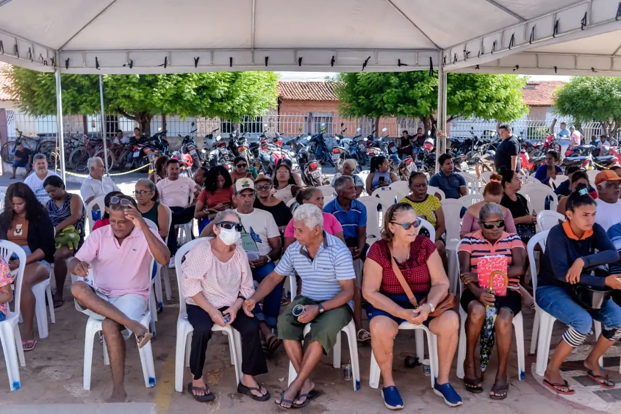 Galeria de imagens - Foto 4 da notícia: Mutirão de Catarata garante mais de 500 atendimentos gratuitos à população de Codó