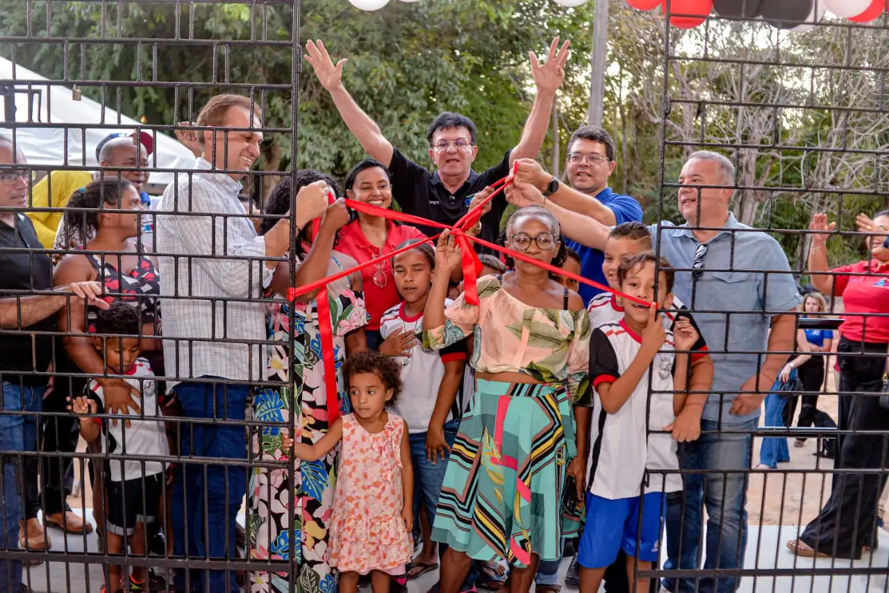 Galeria de imagens - Foto 15 da notícia: Reinauguração da Escola Moisés Alves dos Reis marca novo capítulo da educação na Zona Rural de Codó