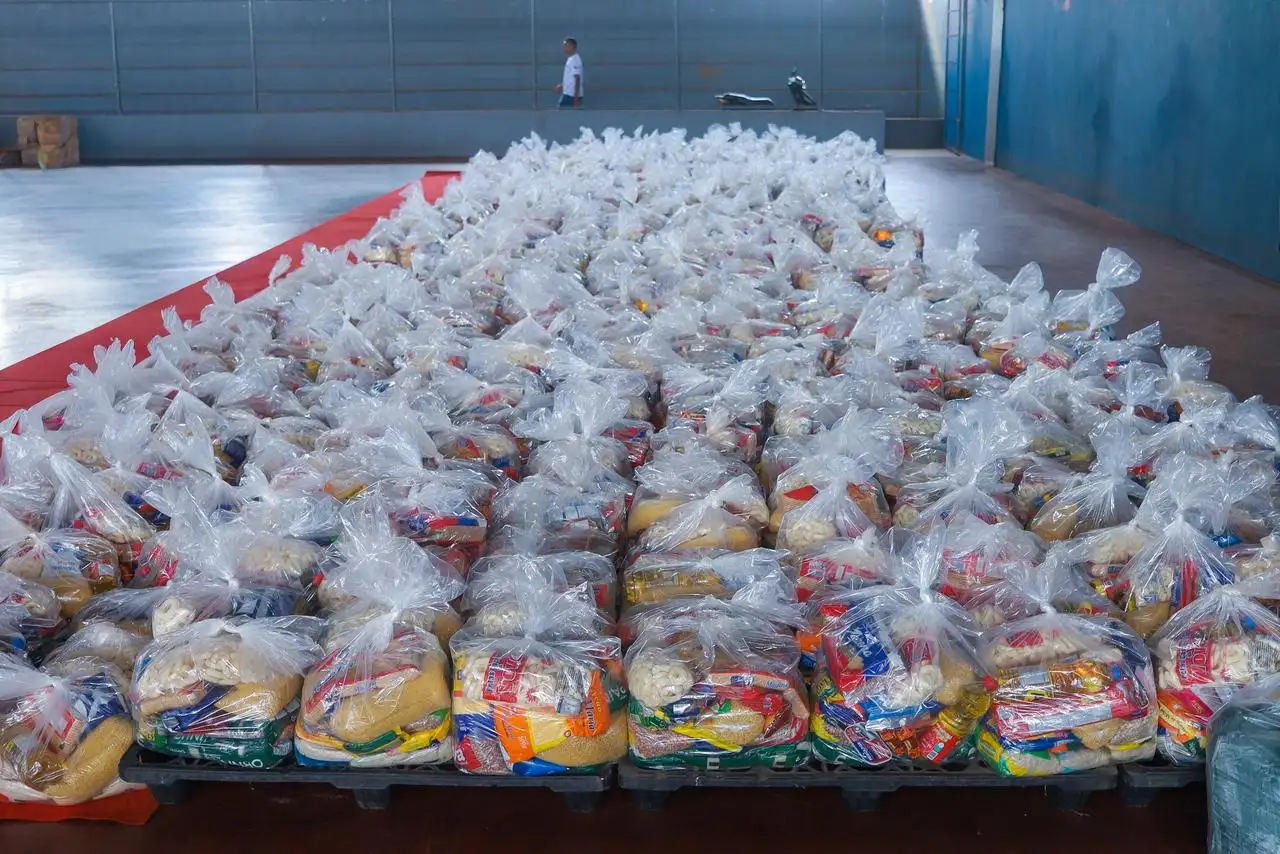 Foto 9 – Prefeitura de Codó reforça combate à insegurança alimentar com a distribuição de 600 cestas básicas