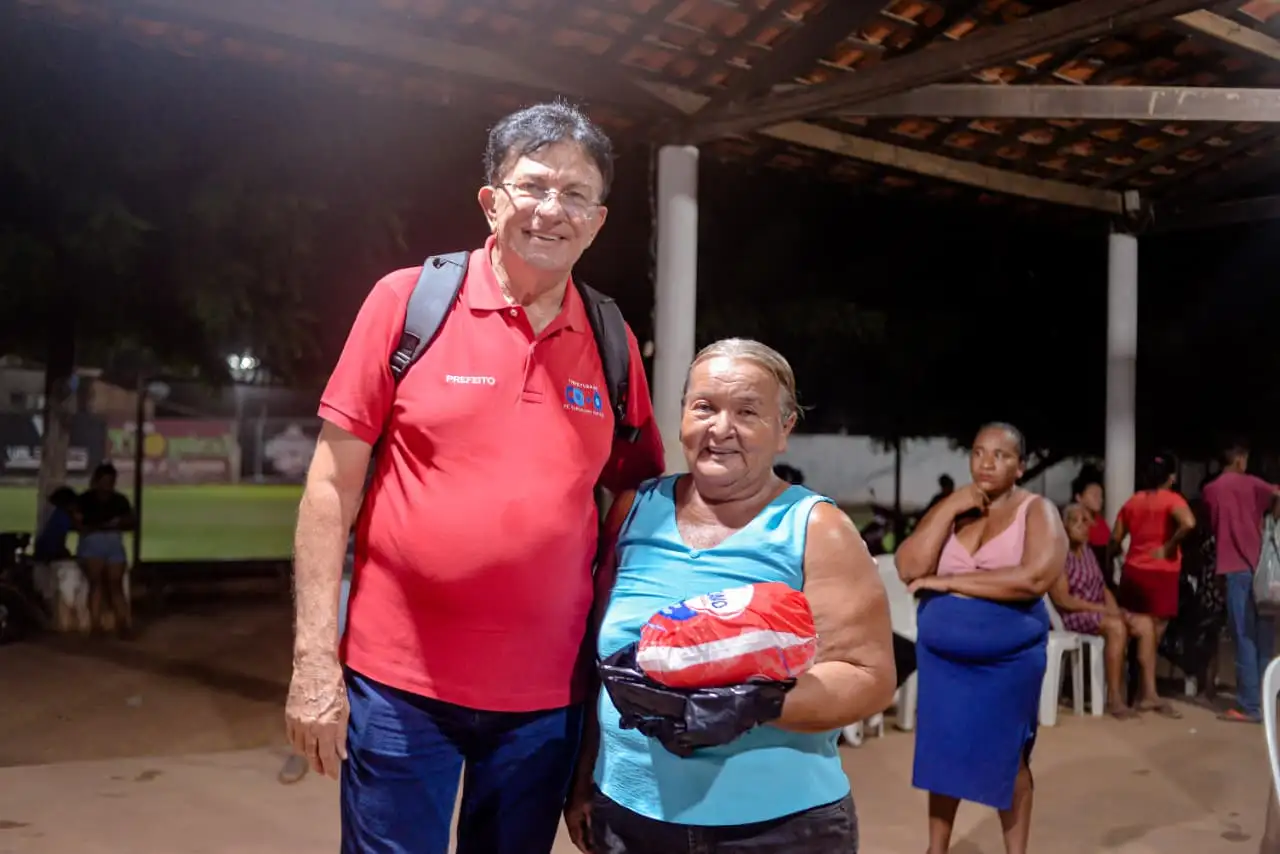 Foto 2 – Programa “Frango na Mesa” garante ceia de Natal para famílias em situação de vulnerabilidade em Codó
