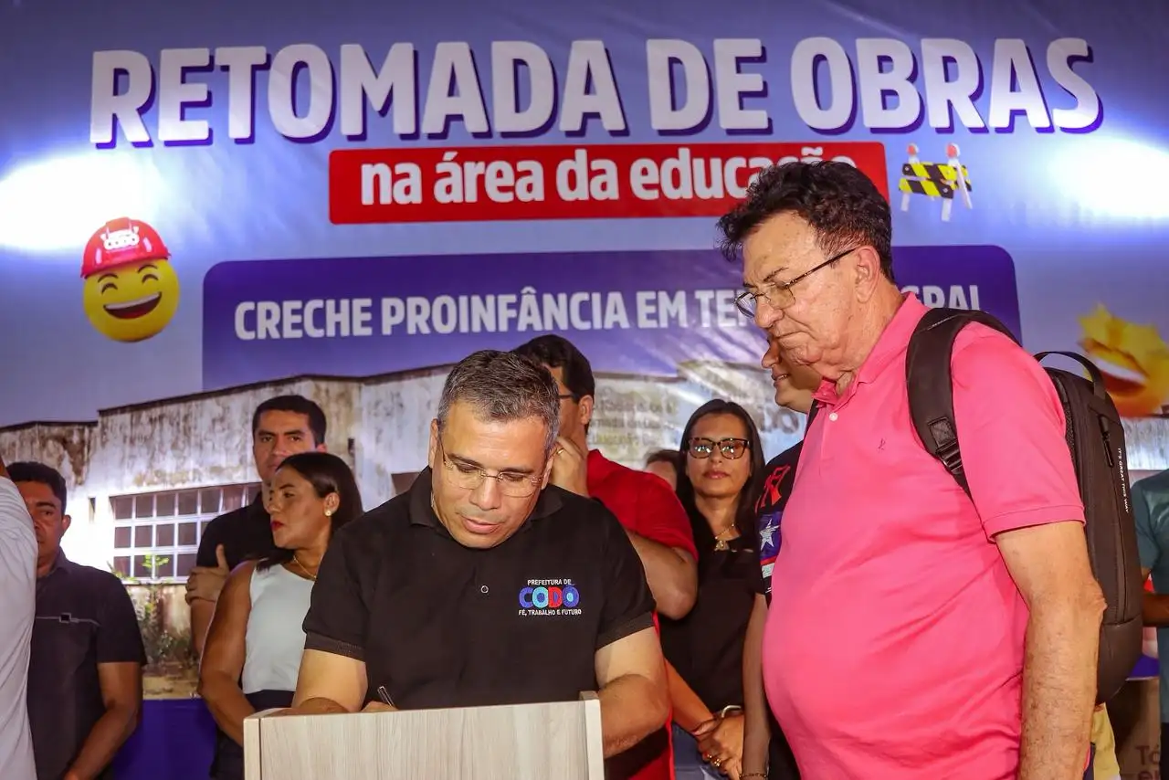 Foto 9 – Prefeitura de Codó assina ordem de serviço para retomada da Creche Proinfância em tempo integral no Bairro São Francisco