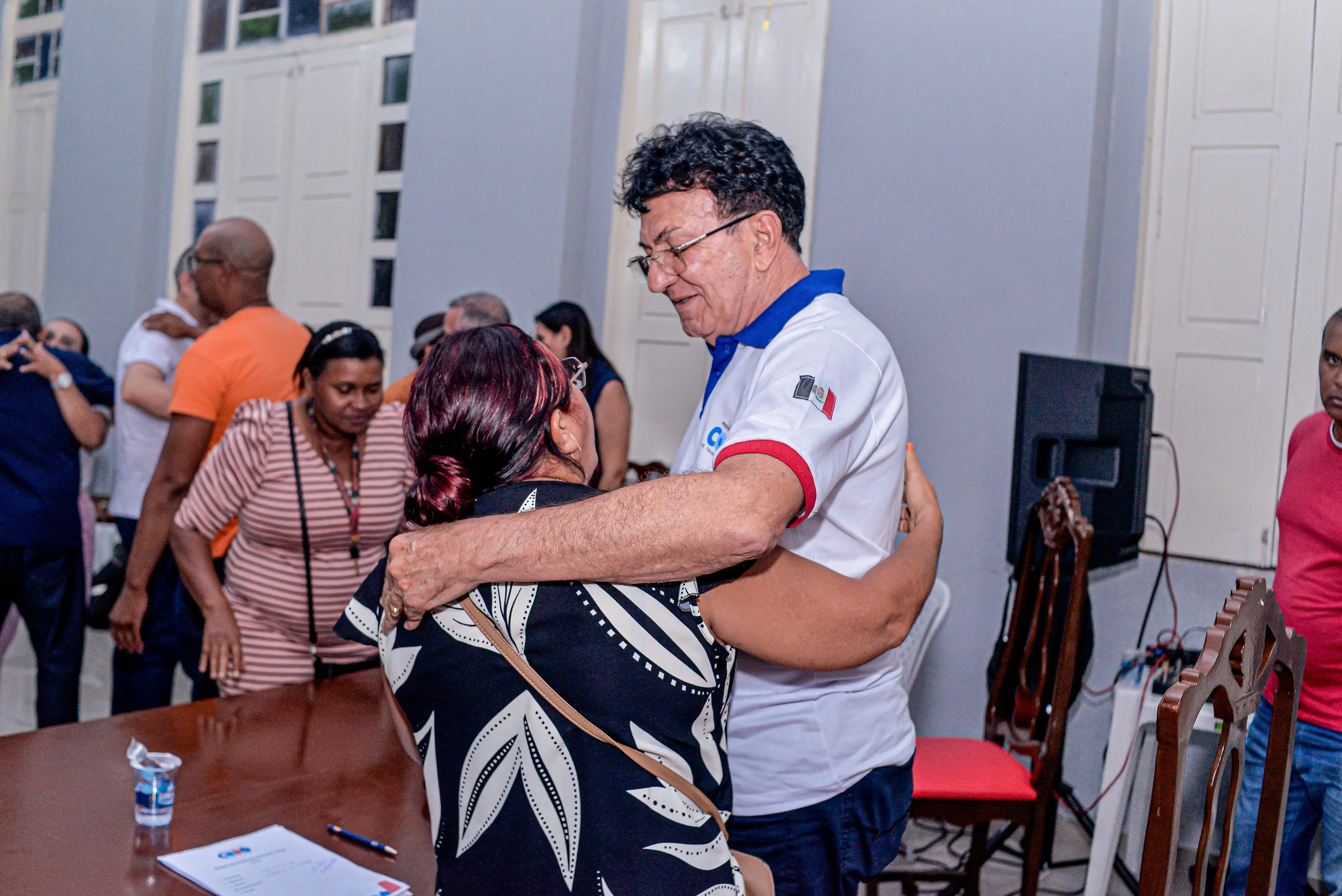 Foto 6 – Prefeito Chiquinho FC se reúne com gestores municipais para discutir demandas da educação