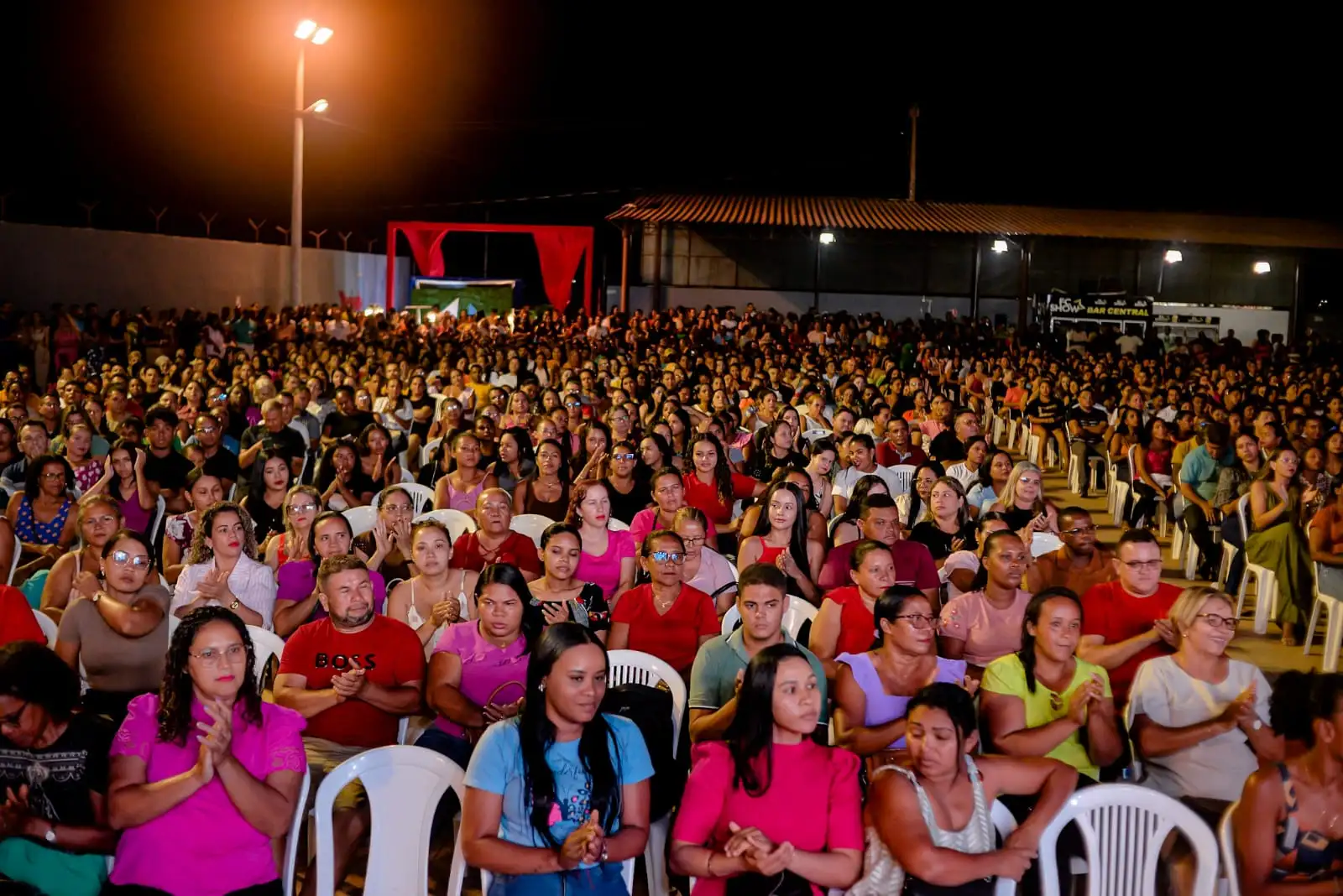 Foto 7 – Chiquinho FC anuncia pacote de benefícios para servidores contratados da Educação de Codó