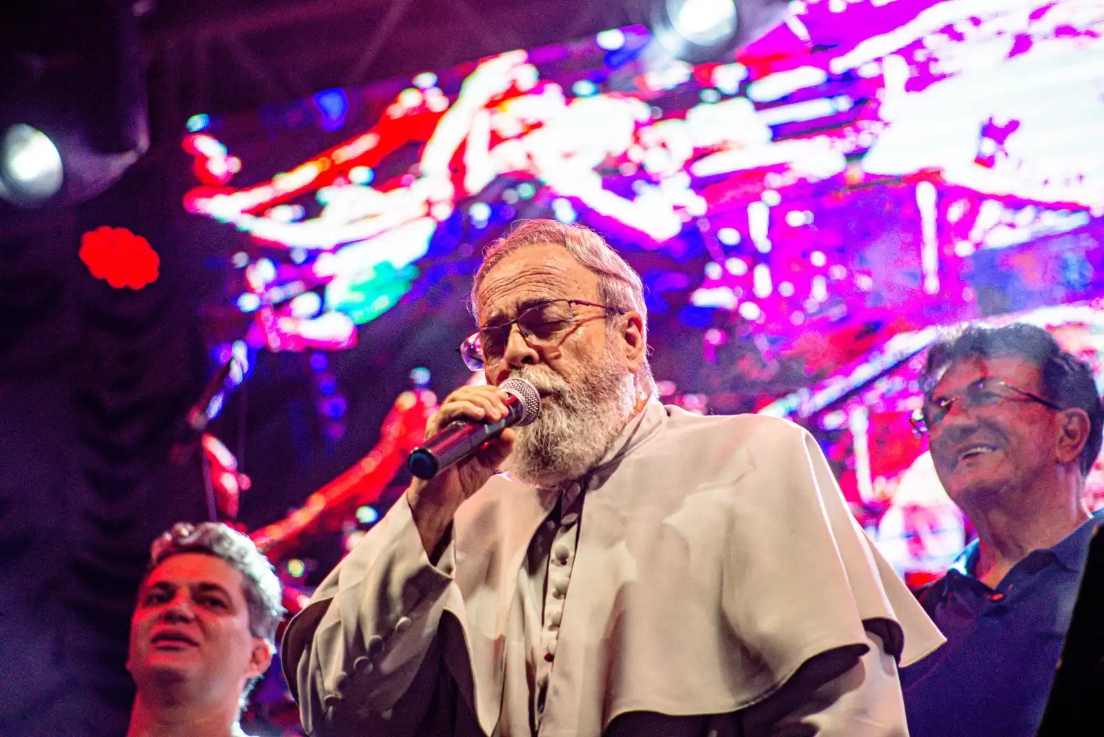 Foto 25 – Prefeitura de Codó celebra 129 Anos do município com inaugurações e show do Padre Antônio Maria