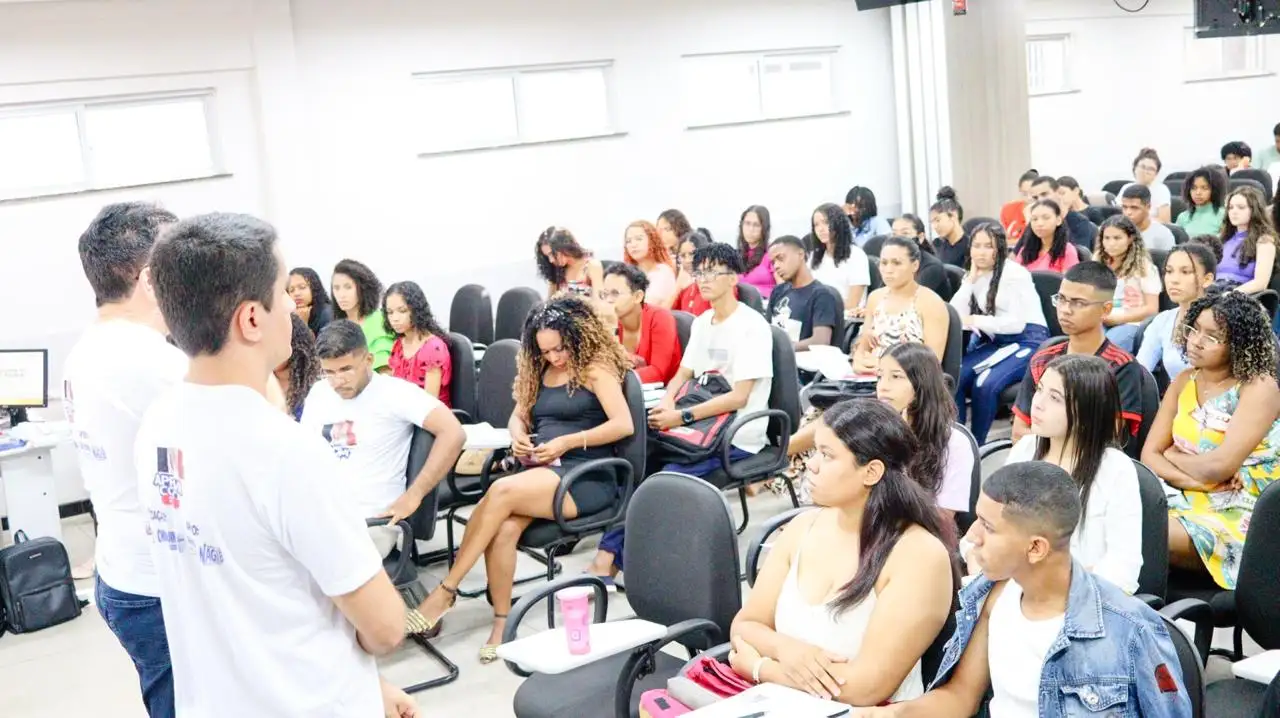Foto 1 – Curso preparatório gratuito para Enem está com inscrições abertas em Codó