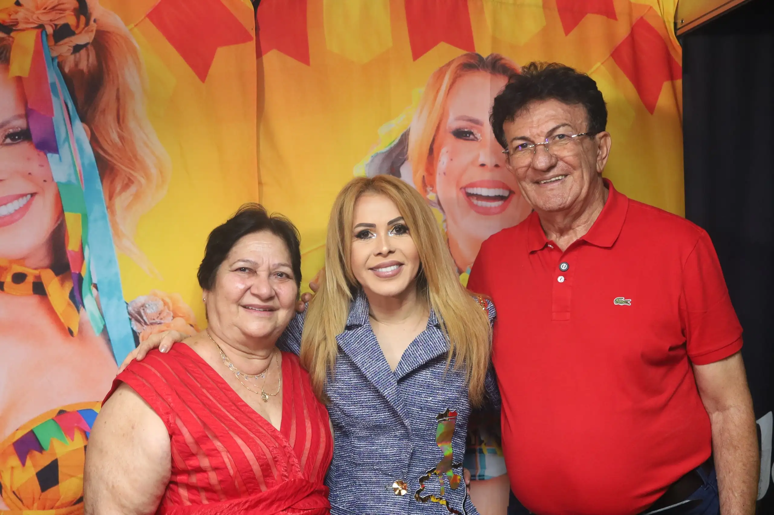 Galeria de imagens - Foto 13 da notícia: Encerramento do Festival Julino reúne milhares de pessoas em Codó