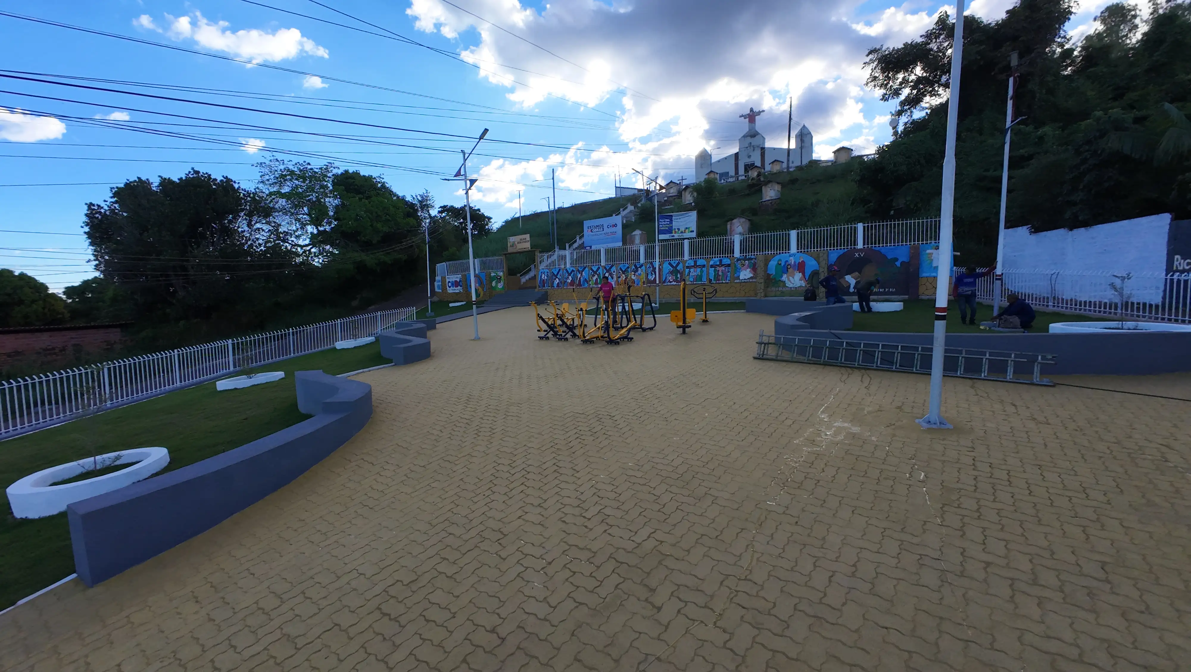 Foto 23 – Prefeitura de Codó entrega nova Praça São Pedro e amplia espaços de lazer para a população