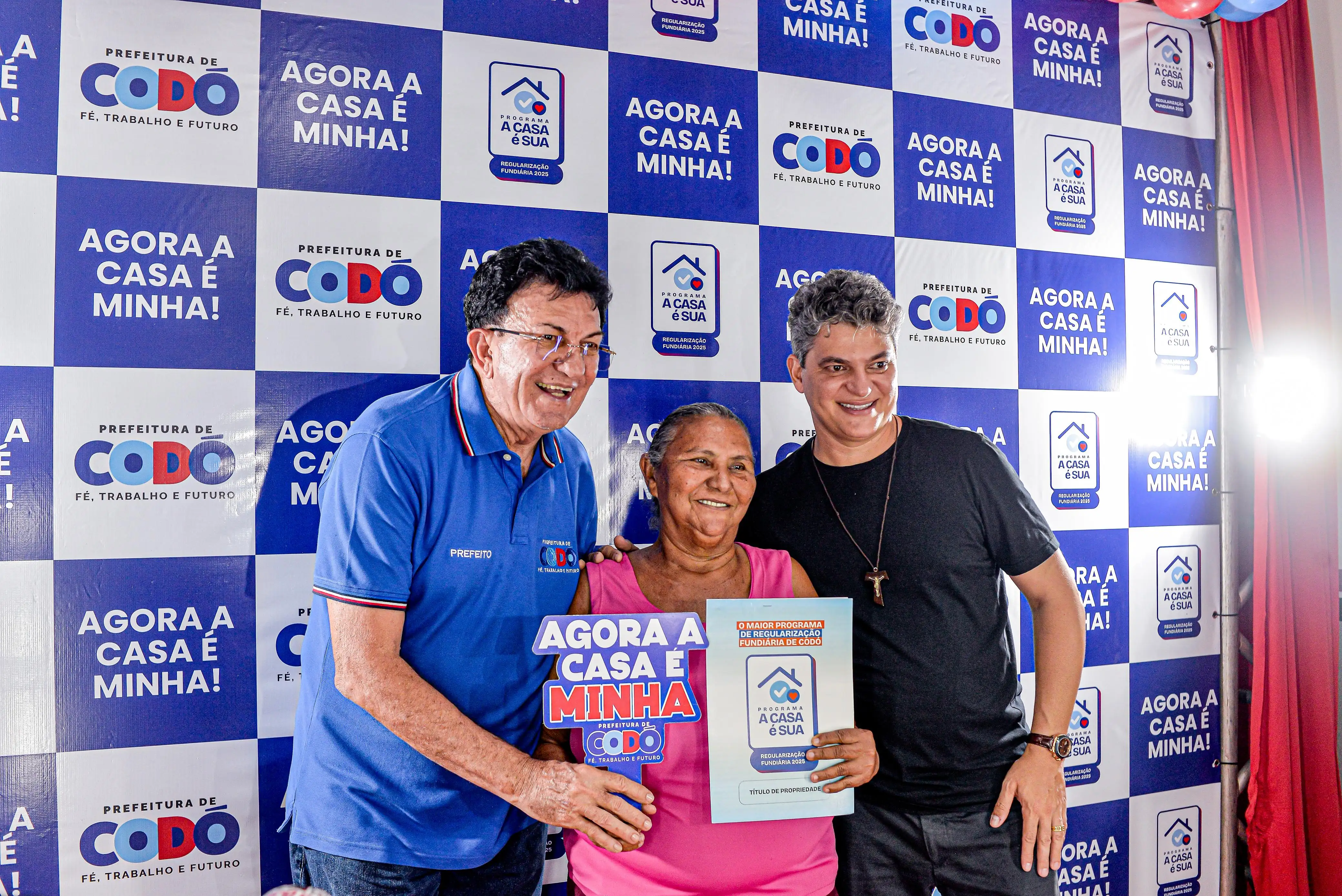 Foto 8 – Prefeitura de Codó faz nova entrega de títulos de propriedade pelo programa “A Casa é Sua”