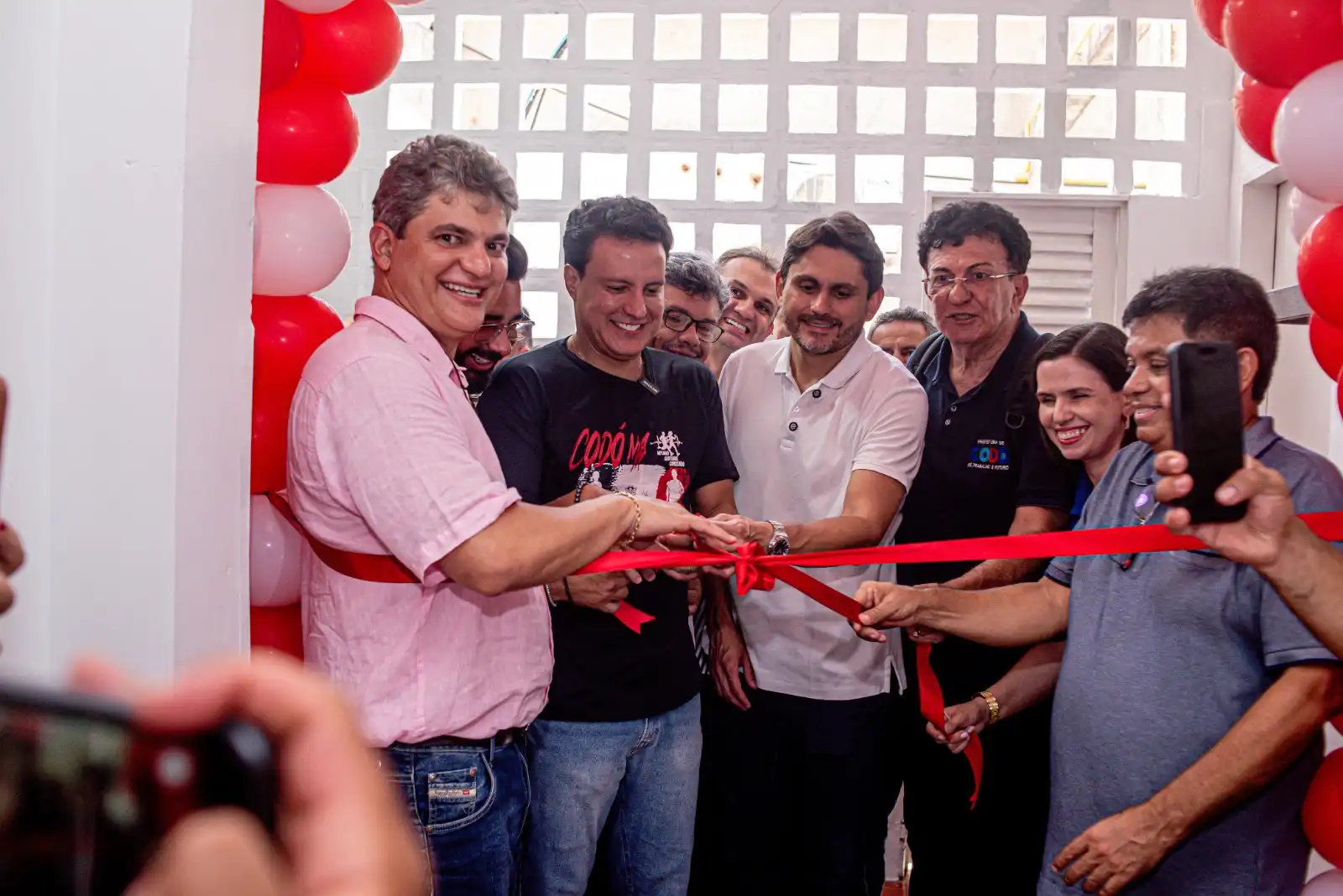 Foto 5 – Prefeitura de Codó celebra 129 Anos do município com inaugurações e show do Padre Antônio Maria