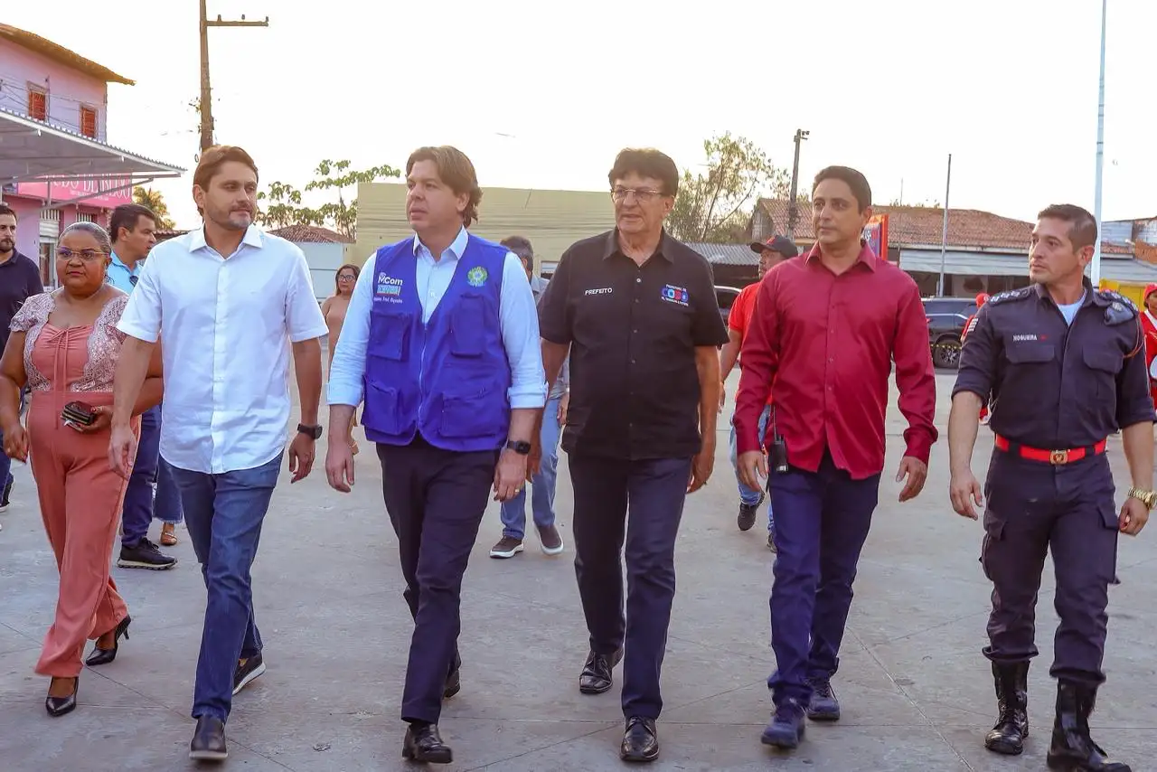 Galeria de imagens - Foto 27 da notícia: Ministério das Comunicações reforça inclusão digital em Codó com entregas que promovem avanços tecnológicos na educação