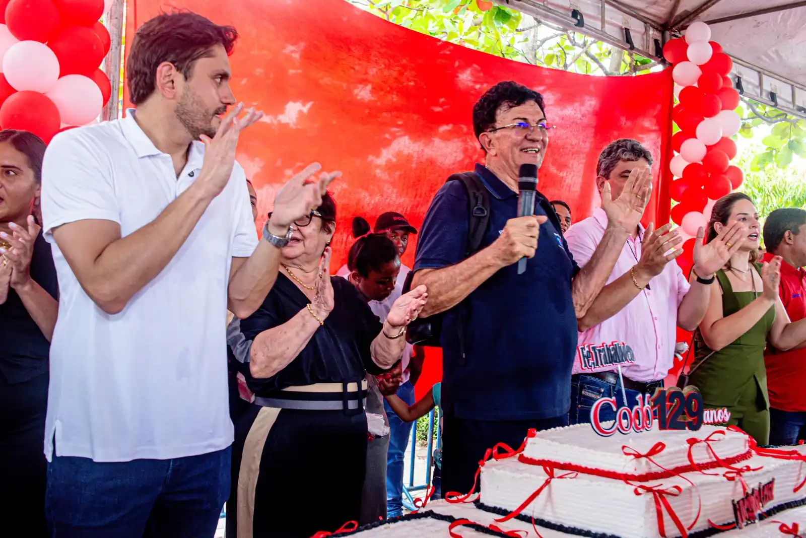 Prefeitura de Codó celebra 129 Anos do município com inaugurações e show do Padre Antônio Maria