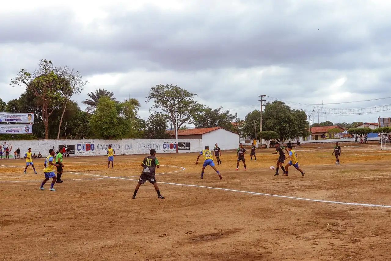 Foto 3 – “Copão da Pegada” começa com vitória do Morro por 2 a 0 sobre o Fênix em Codó
