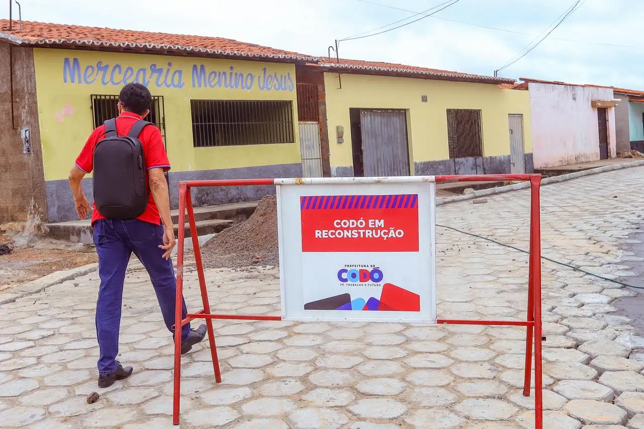 Foto 8 – Prefeitura de Codó inicia pavimentação com bloquetes no Morro de São Pedro para melhorar mobilidade urbana