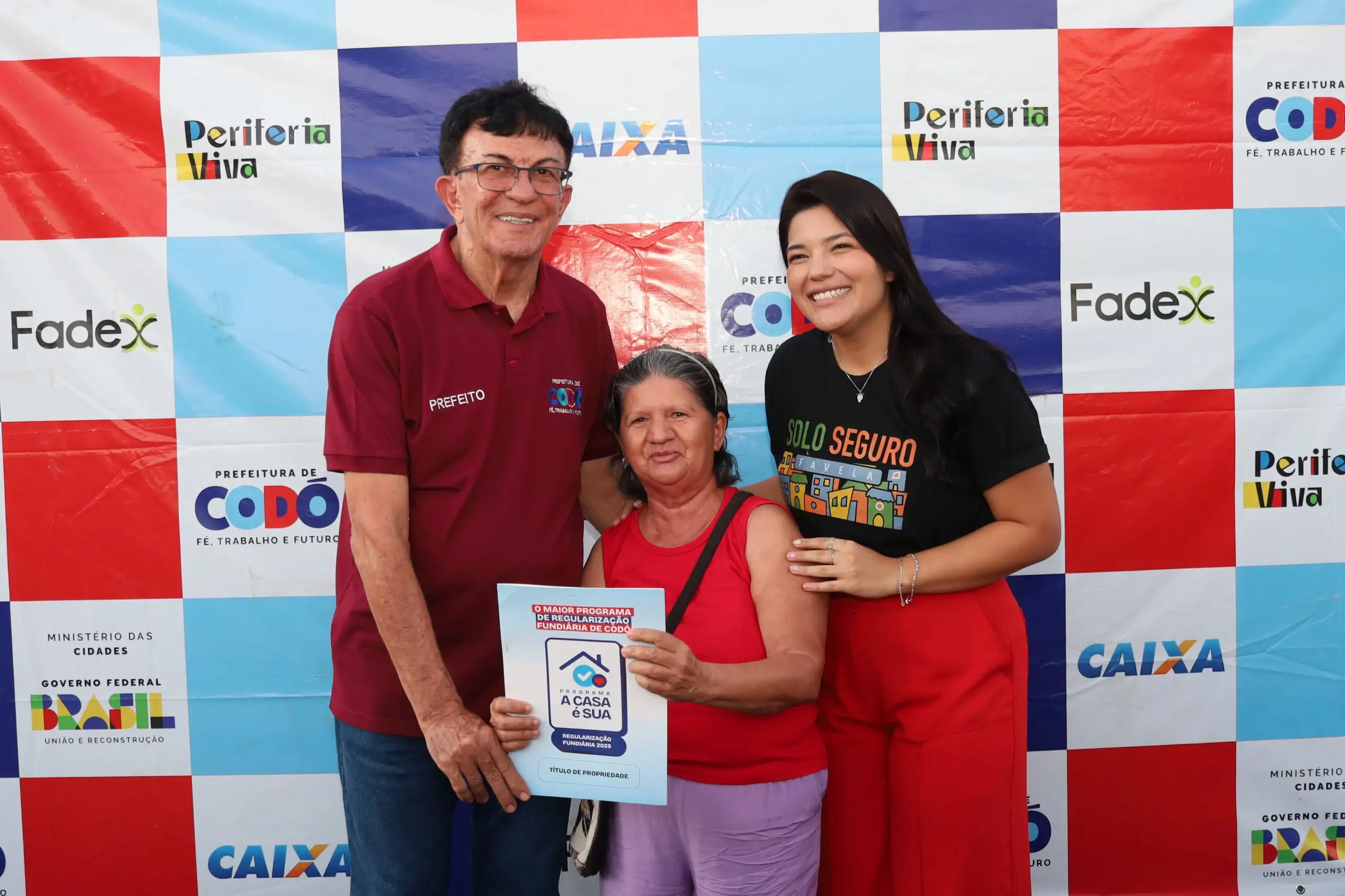Foto 20 – Programa “A Casa é Sua” avança em Codó com nova etapa de entrega de 700 títulos de propriedade