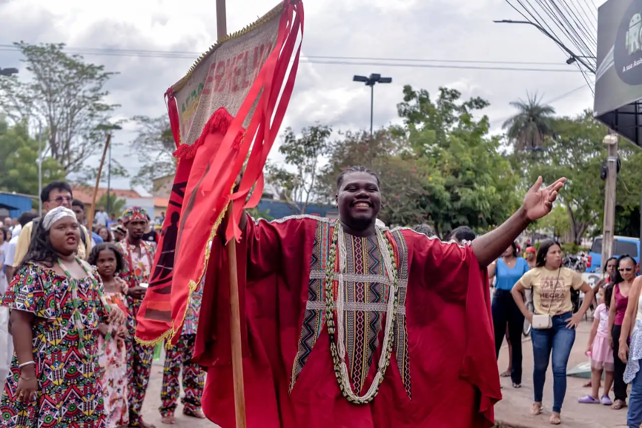 Foto 12 – Codó celebra Dia da Consciência Negra com cortejo cultural e apresentações artísticas