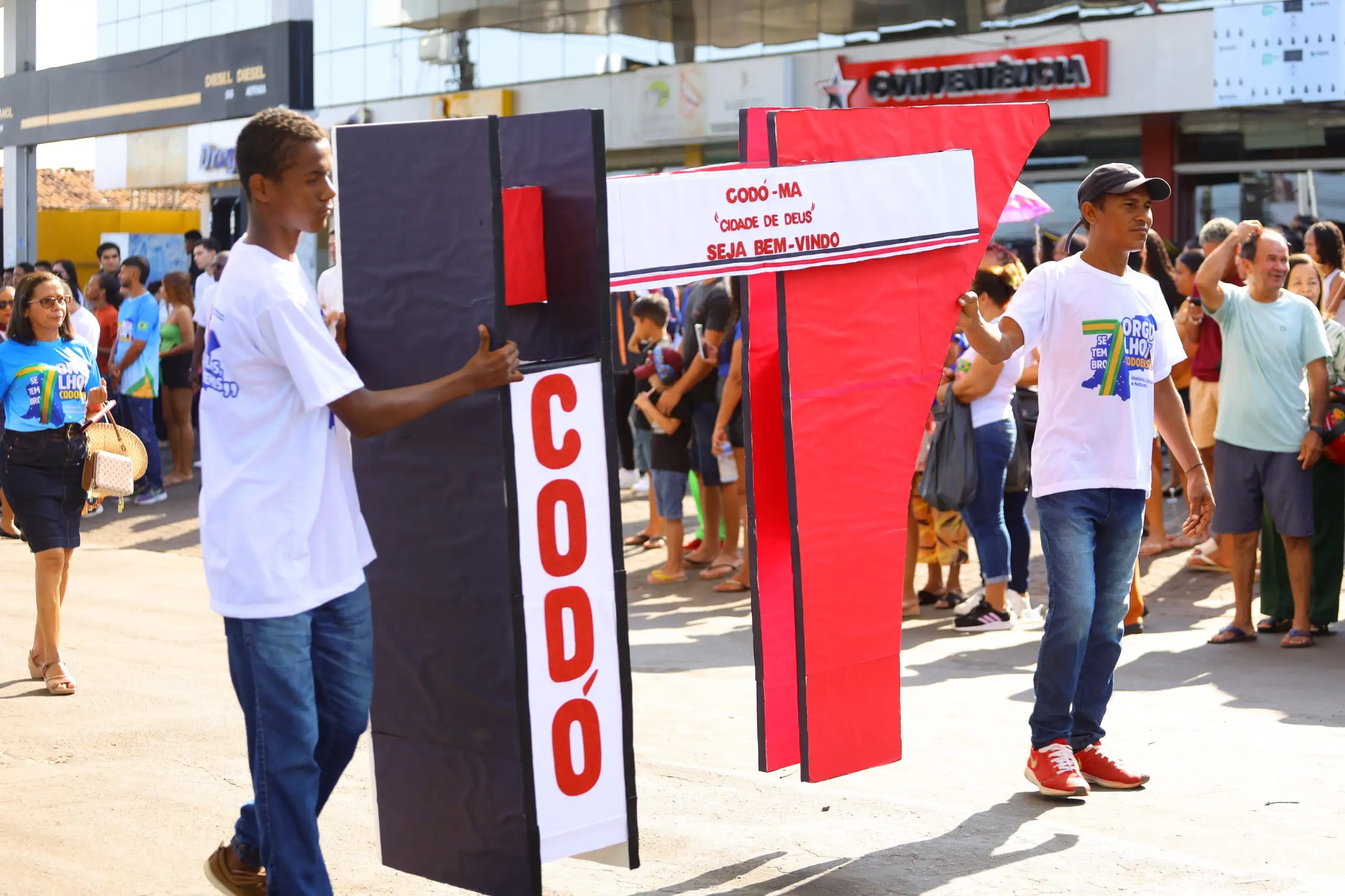 Foto 13 – Tradicional Desfile Cívico de 7 de Setembro celebra Independência, Cultura e Identidade em Codó