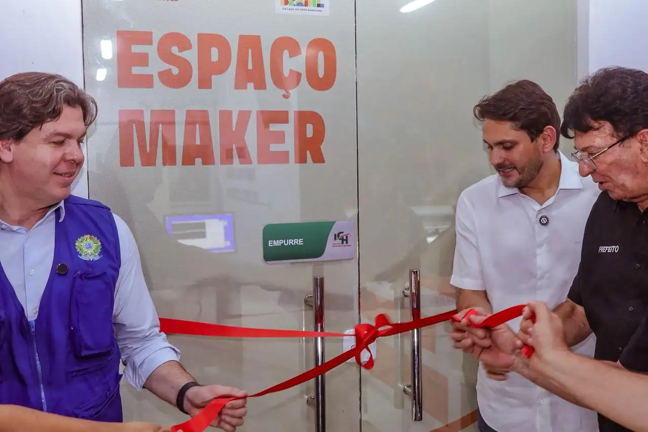 Galeria de imagens - Foto 21 da notícia: Ministério das Comunicações reforça inclusão digital em Codó com entregas que promovem avanços tecnológicos na educação